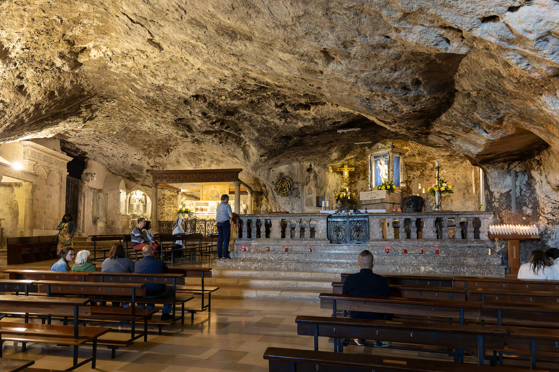 Le sanctuaire de l'archange à Monte Sant'Angelo