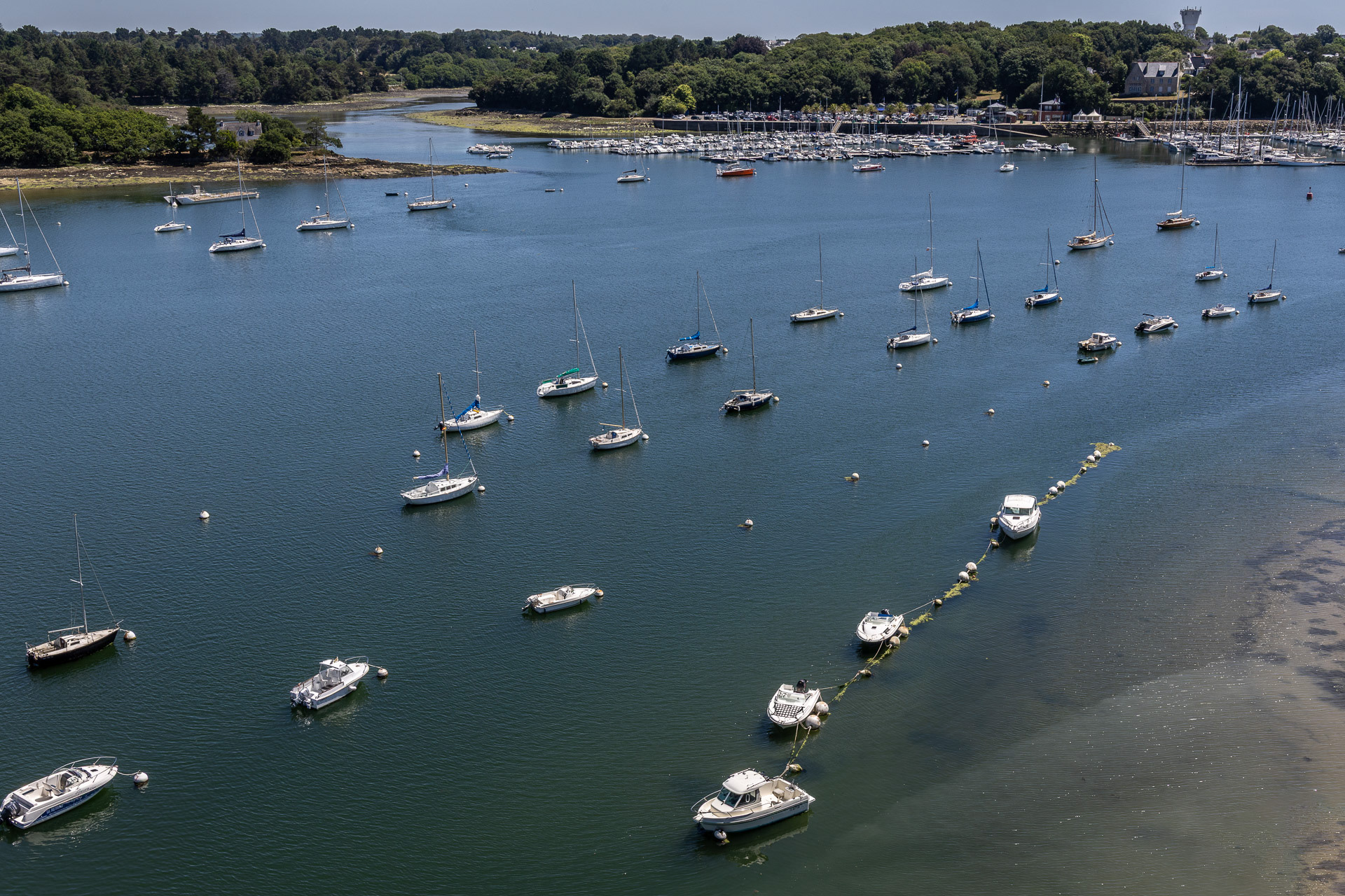 Finistère - Bénodet vu du pont de Cornouaille