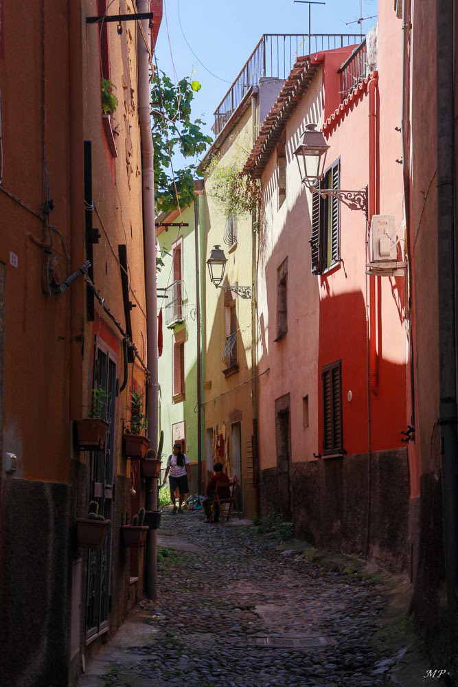 Bosa - Une des nombreuses ruelles de la vieille ville