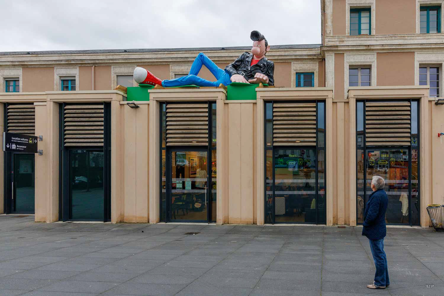 Angoulême (17) - La Gare (ville de la BD)