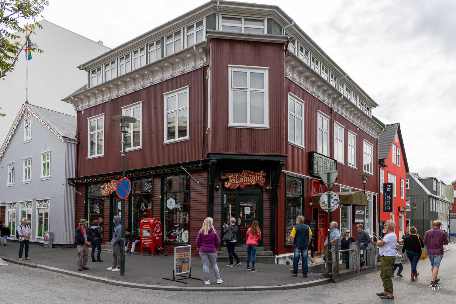 Reykjavik - Sur la place centrale Ingolfstorg