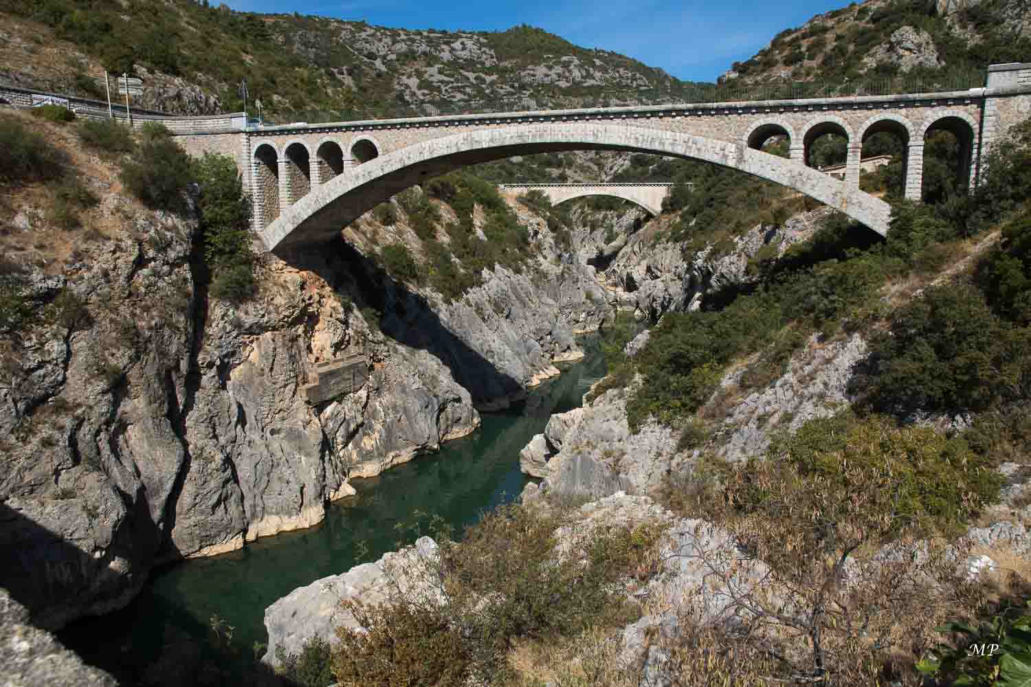 L'Hérault- le Pont du Diable sur le fleuve Hérault