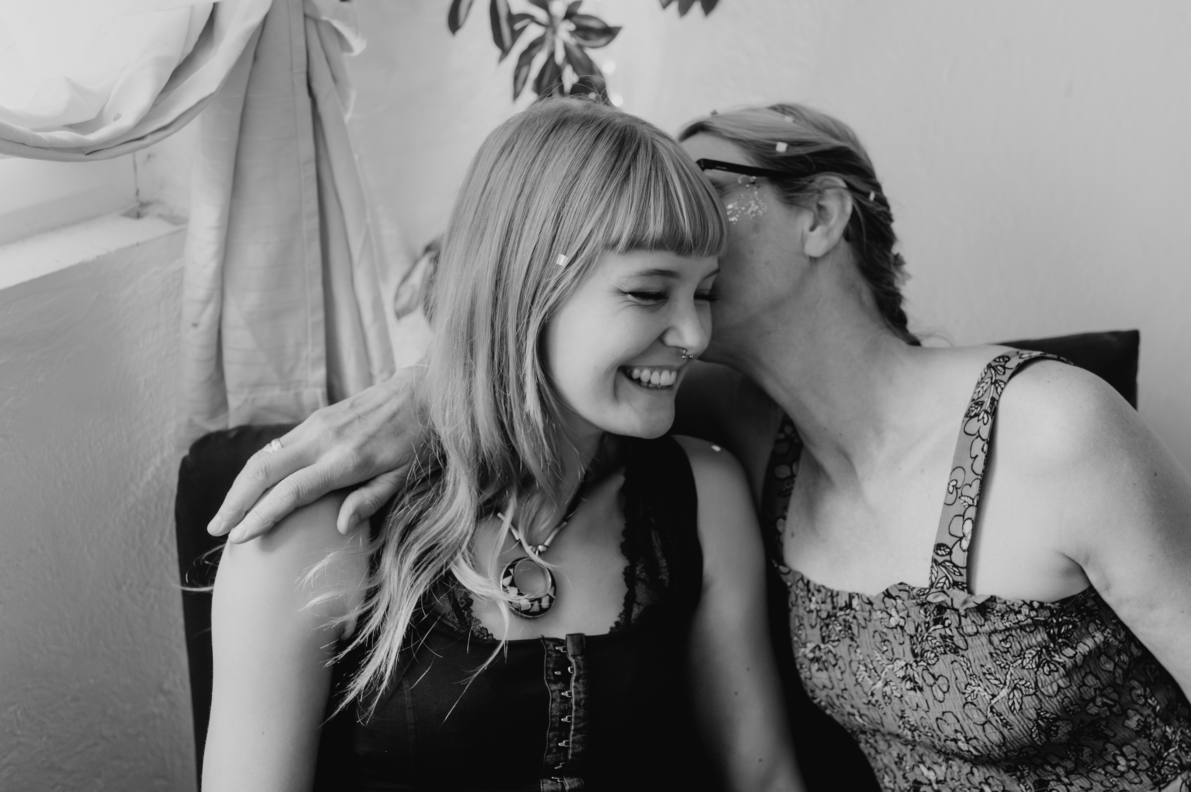 Mama und Tochter, Maren Jakobi Fotografin für Frauen in MV