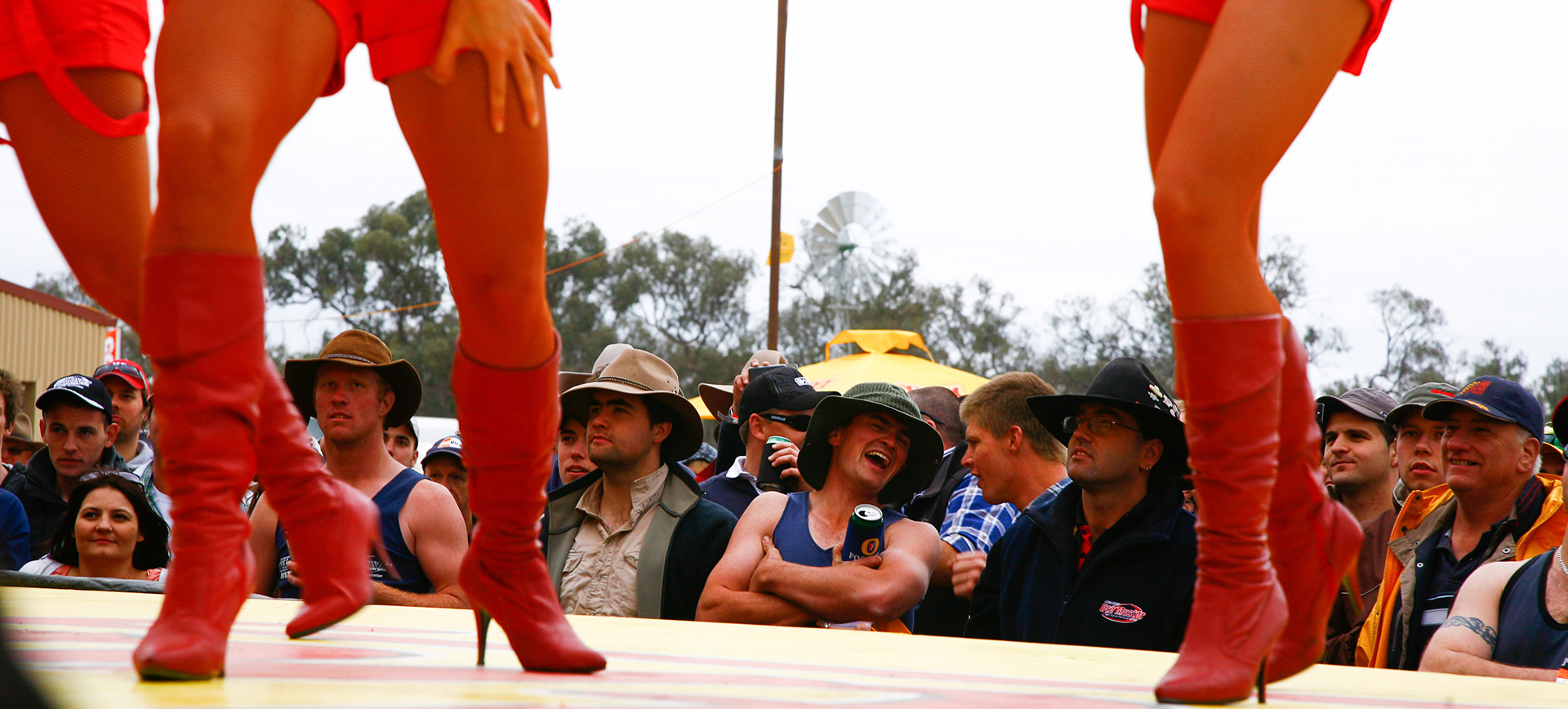Deniliquin Ute Muster. October 2, 2009. Deniliquin, NSW.