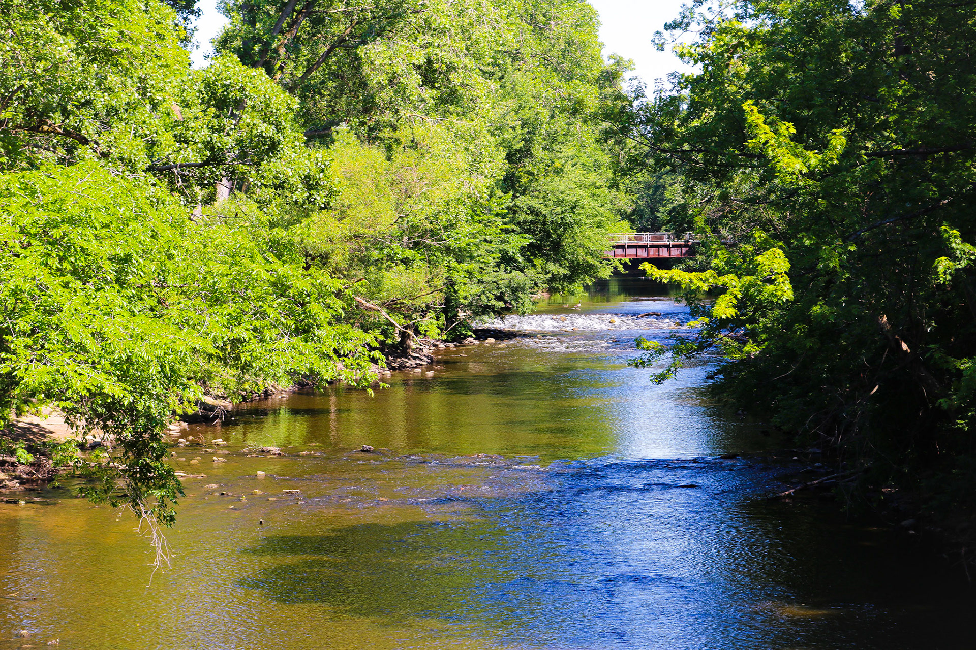 'Bridge Over' first appeared online in the Landscape 2022 group exhibition at J. Mane Gallery.