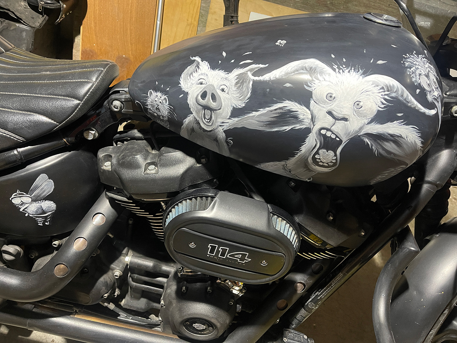 Motorcycle custom paint