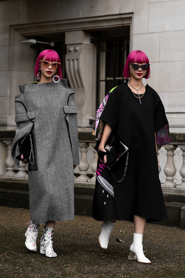 Aya and Ami Suzuki before Maison Margiela SS20 Femme