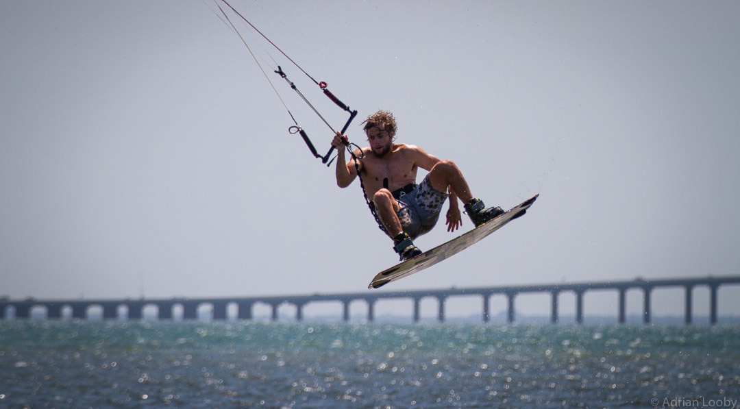 Kitesurfer