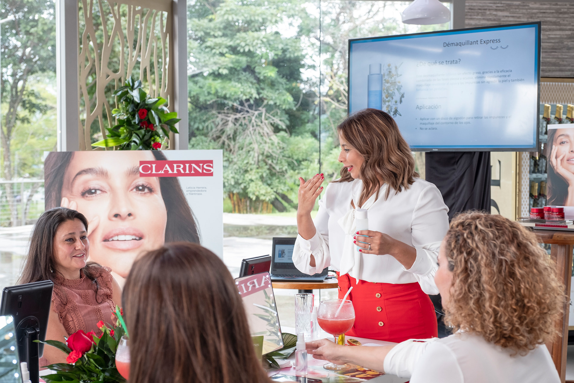 Foto: Light Essence /Audiovisual - Marca: Clarins.