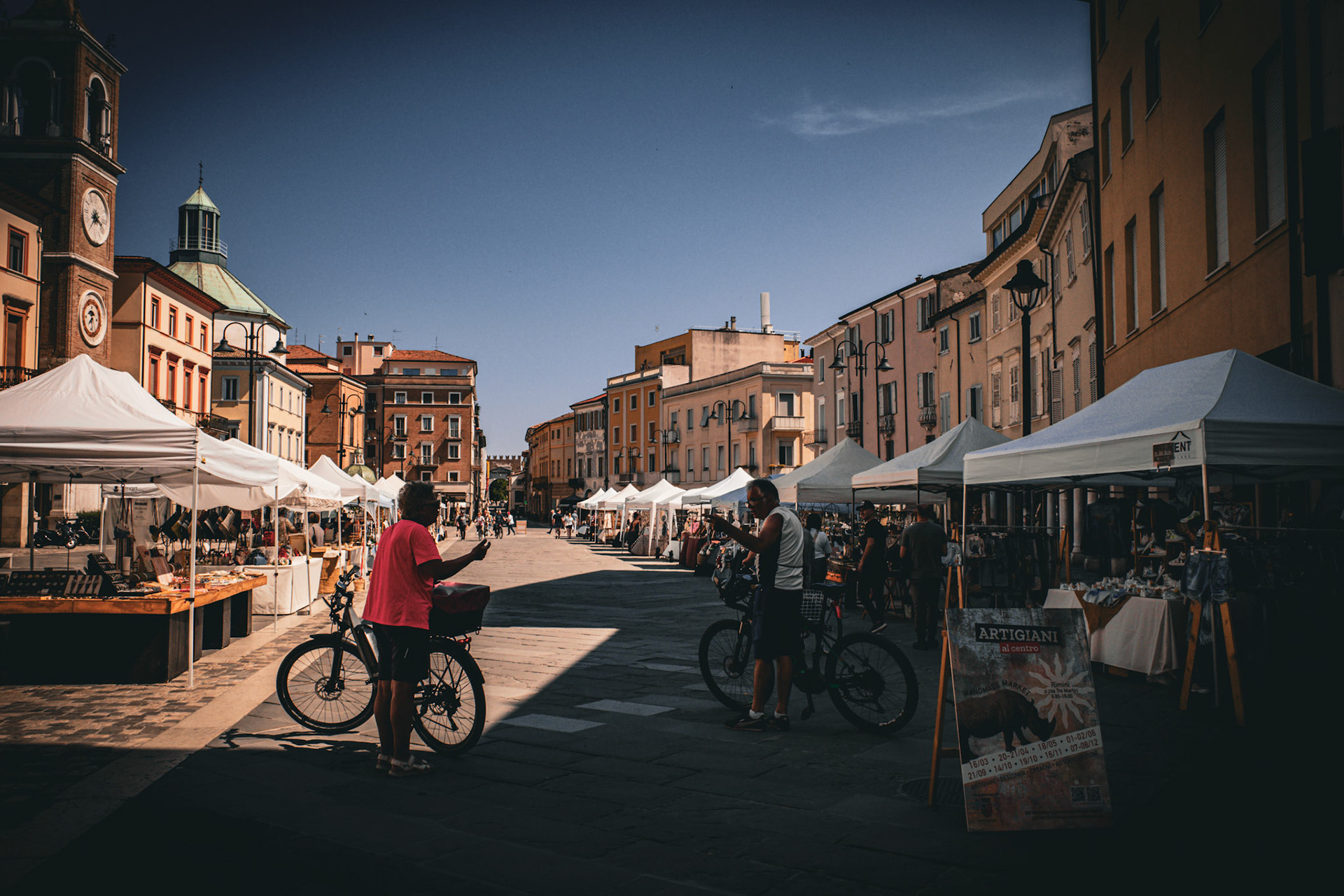 Markets and shadows in the heart of the City