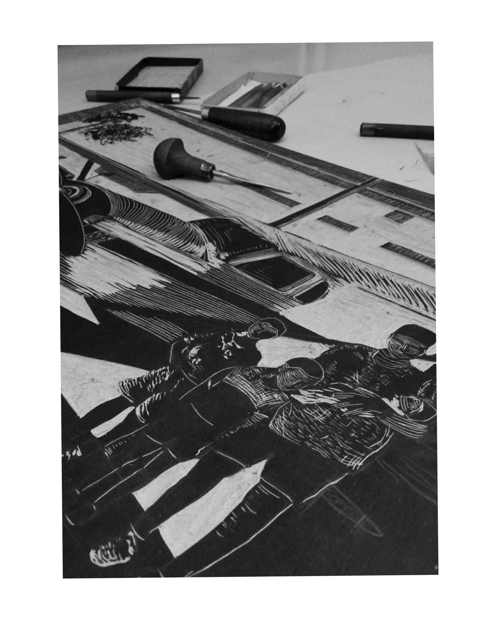 Detalhe de uma matriz de xilogravura, obra "Avião", 2018