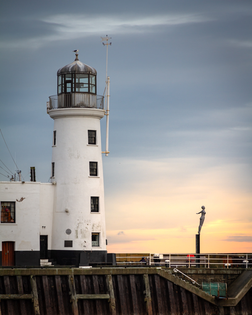 Light behind Scarborough lighthouse