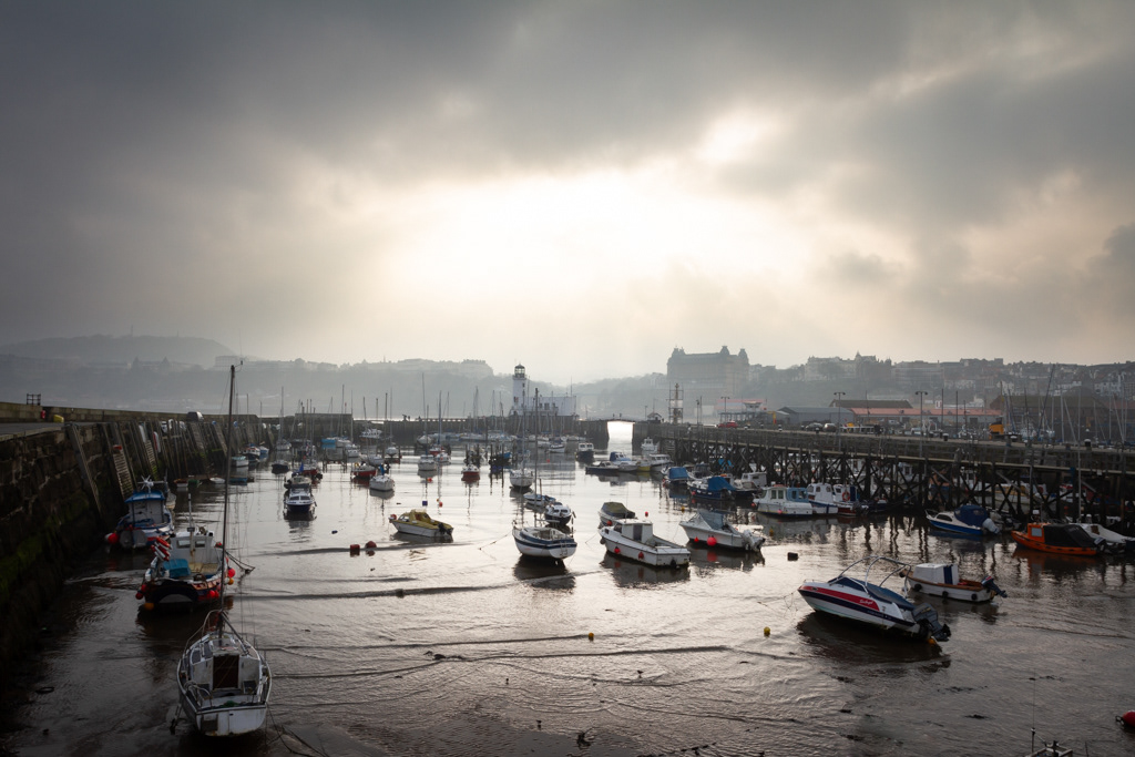 Moody light Scarborough harbour