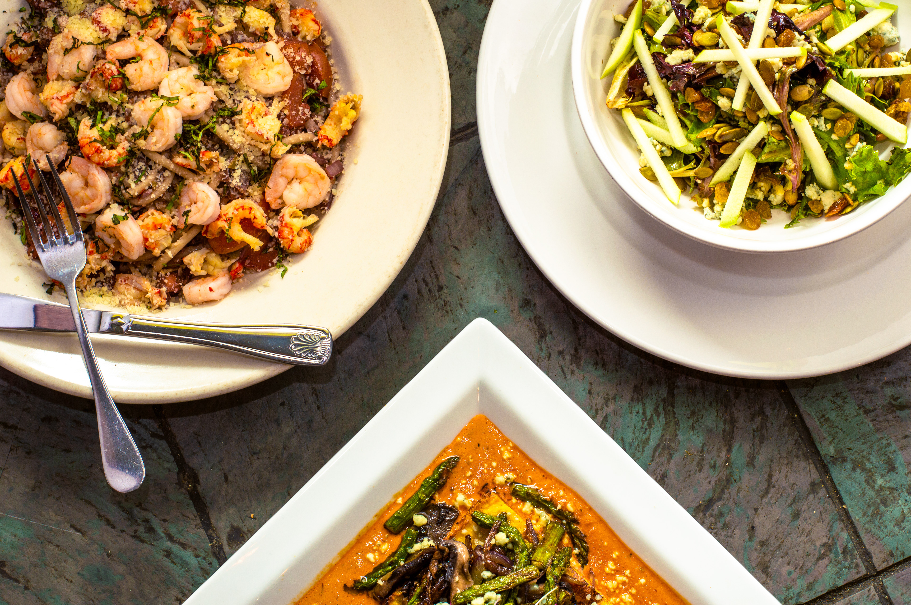 Lou Lou Food & Drink