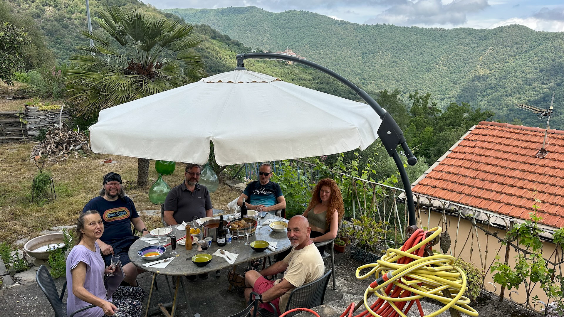 Magdaléna, Jaromír, Michal, František, Anja, Zdeněk; Tavole, 05/25
