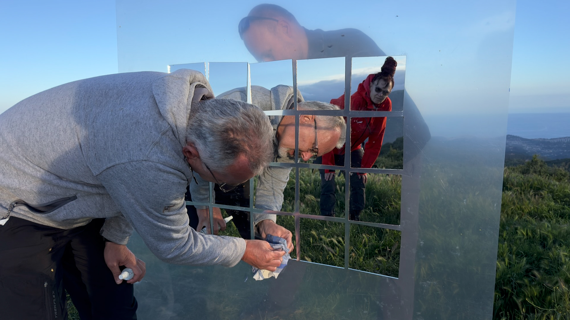 Pavel, Milan, Irena; Monte Acquarone, 05/24