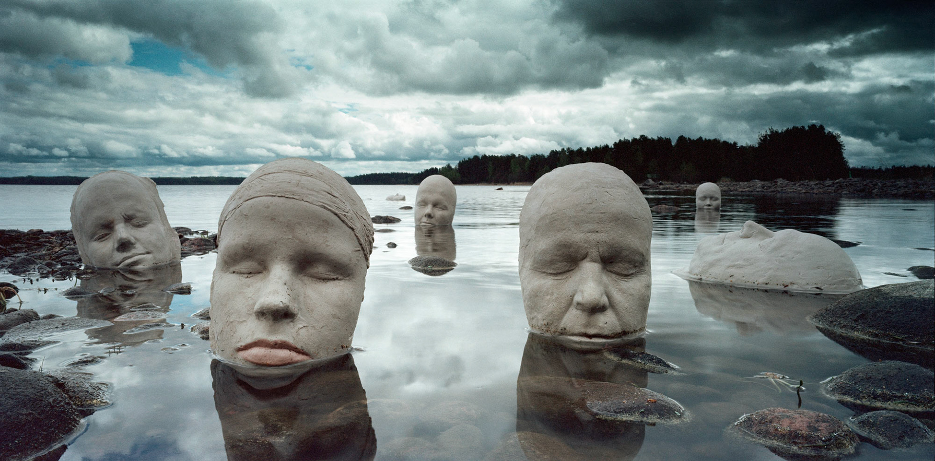 Posmrtné masky, 2006