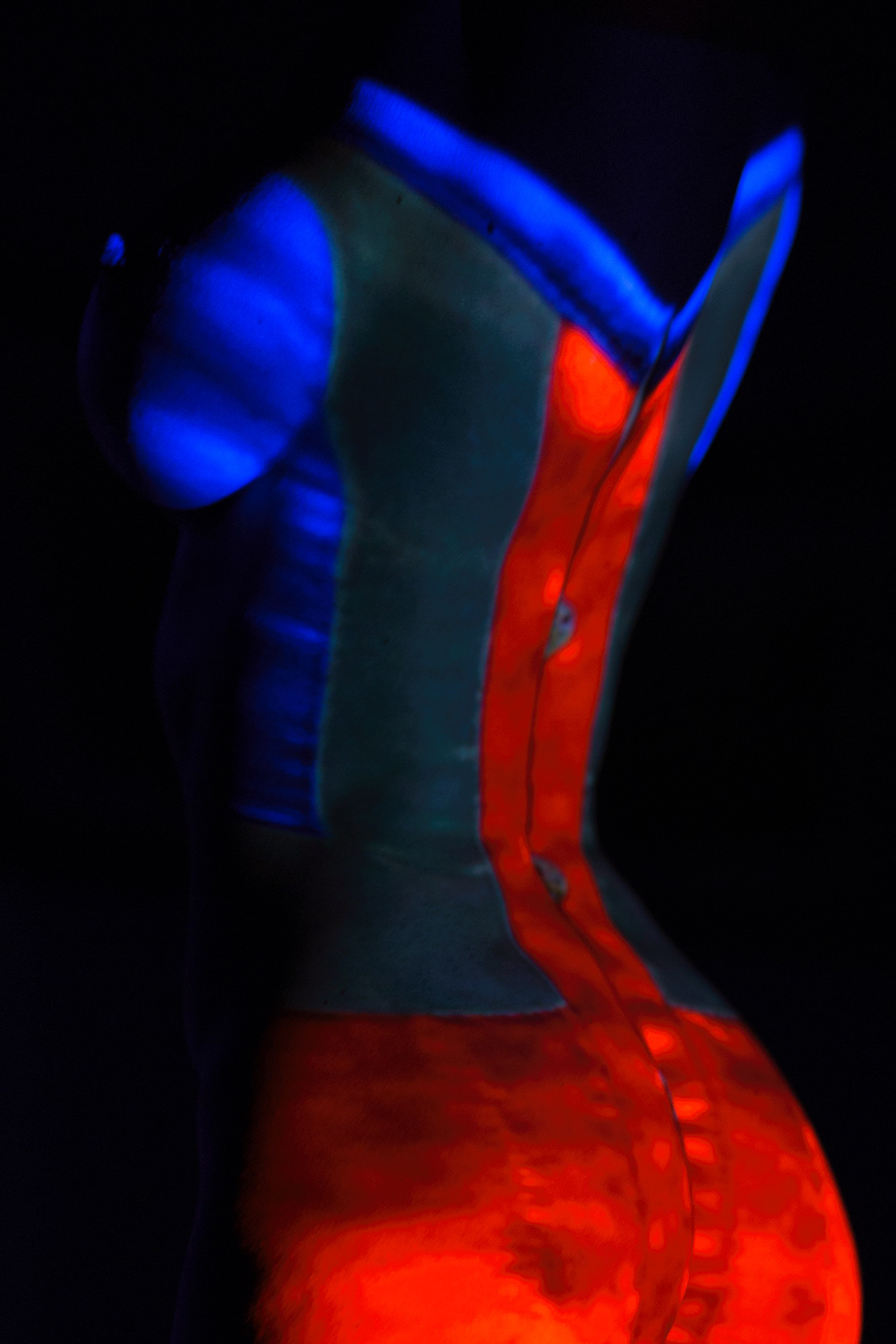 Virtual Superhero Outfit (100% Nude)