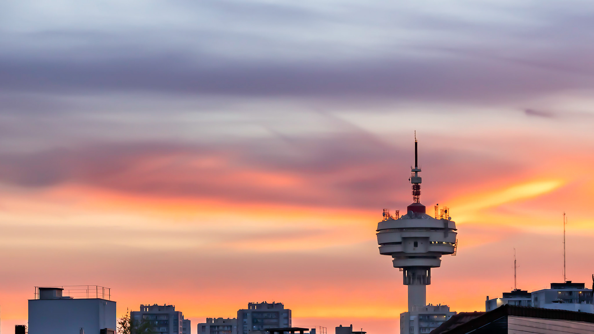 Sunset on the East Paris skyline
