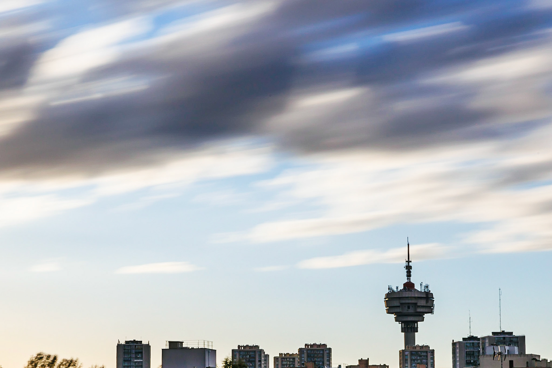 Les lilas Romainville TDF radio and TV broadcast tower