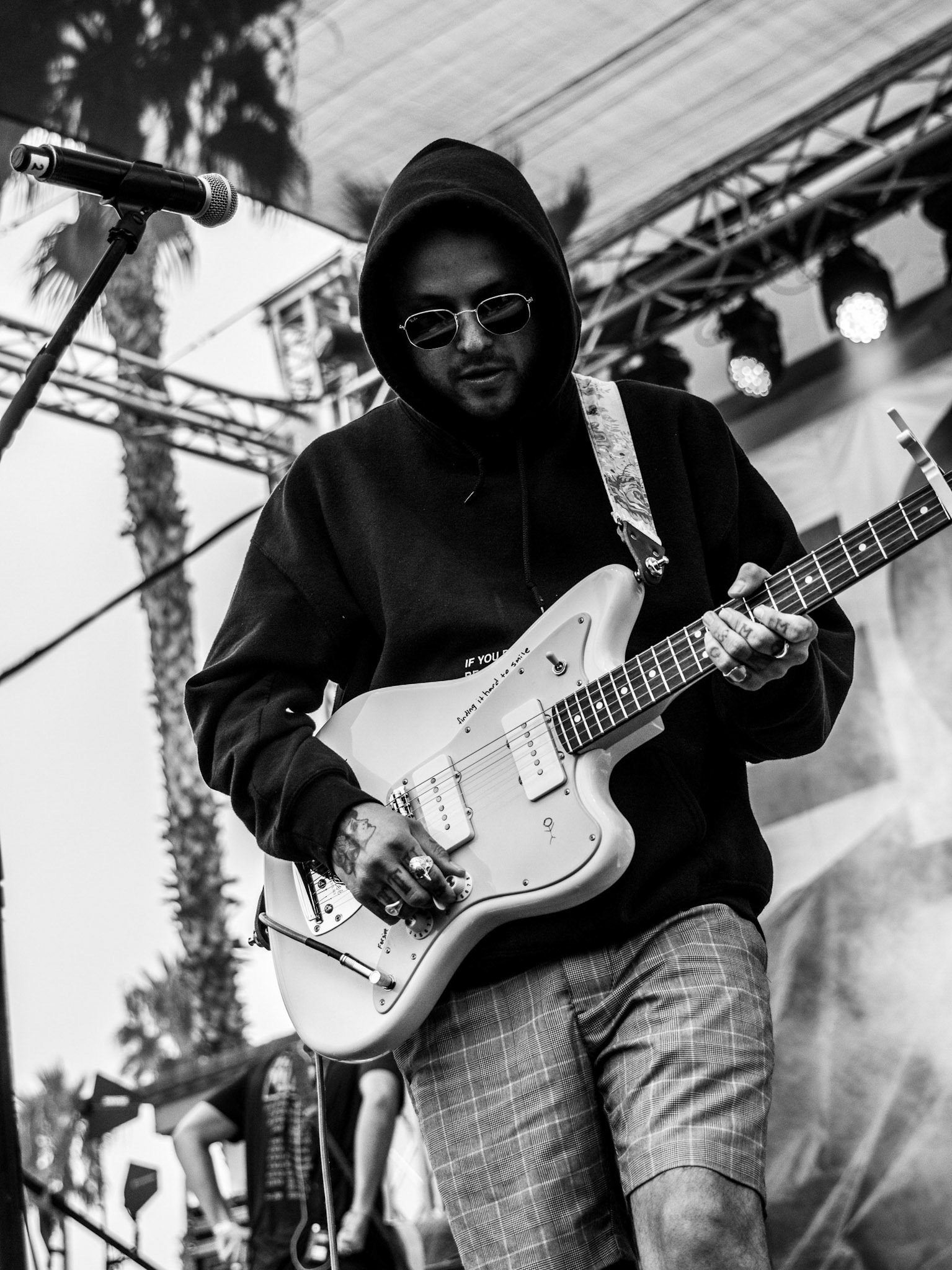 Lovelytheband