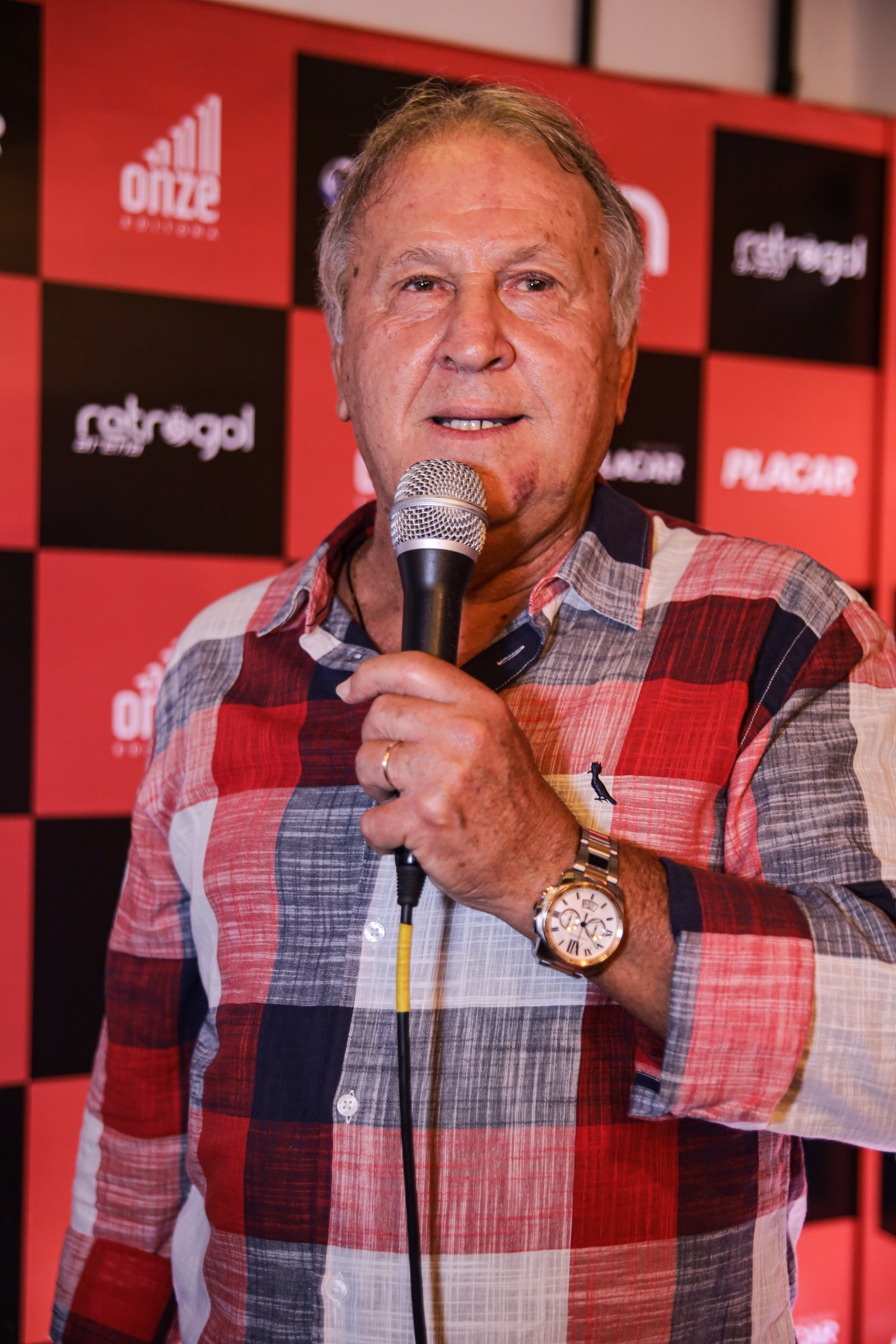 11 Cultural - Lançamento Zico 70