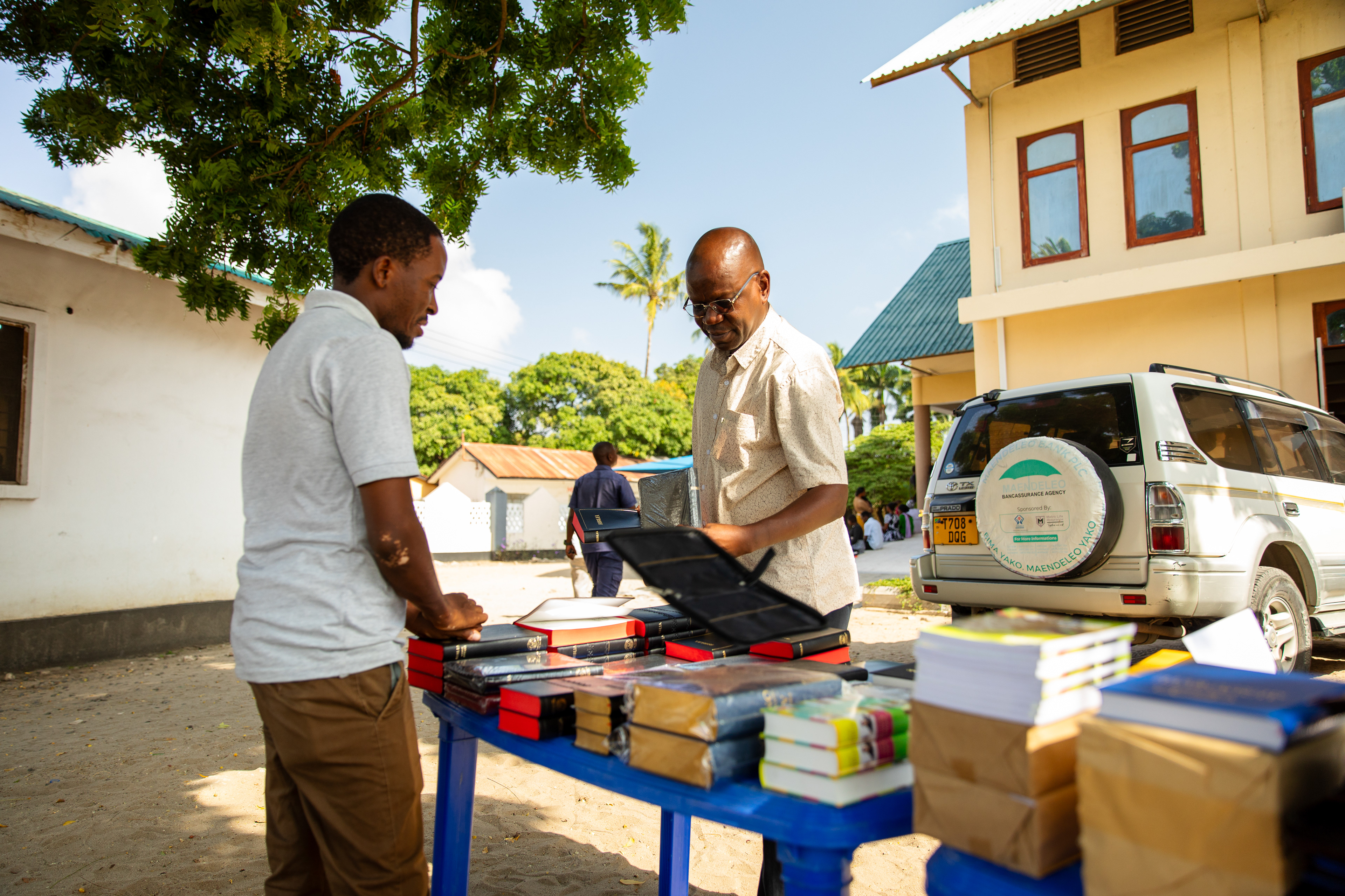 City- og churchsale i Dar Es Salaam