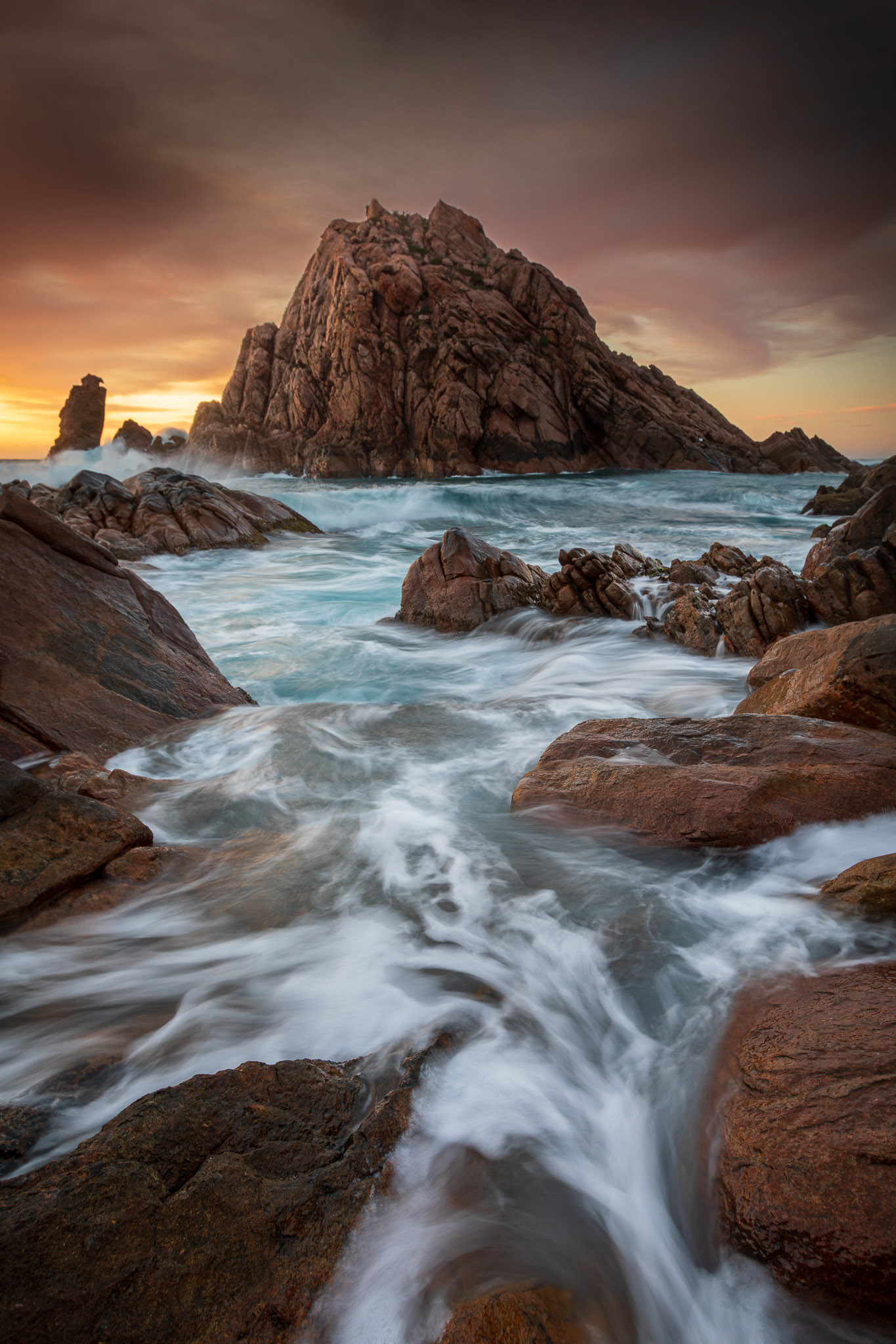 Sugarloaf Rock, Leeuwin-Naturaliste National Park