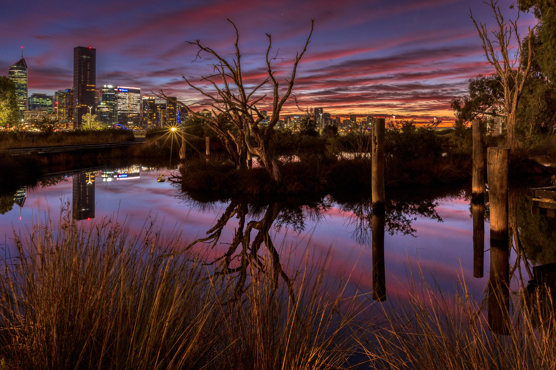 Sunrise at Millers Pool, South Perth Foreshore