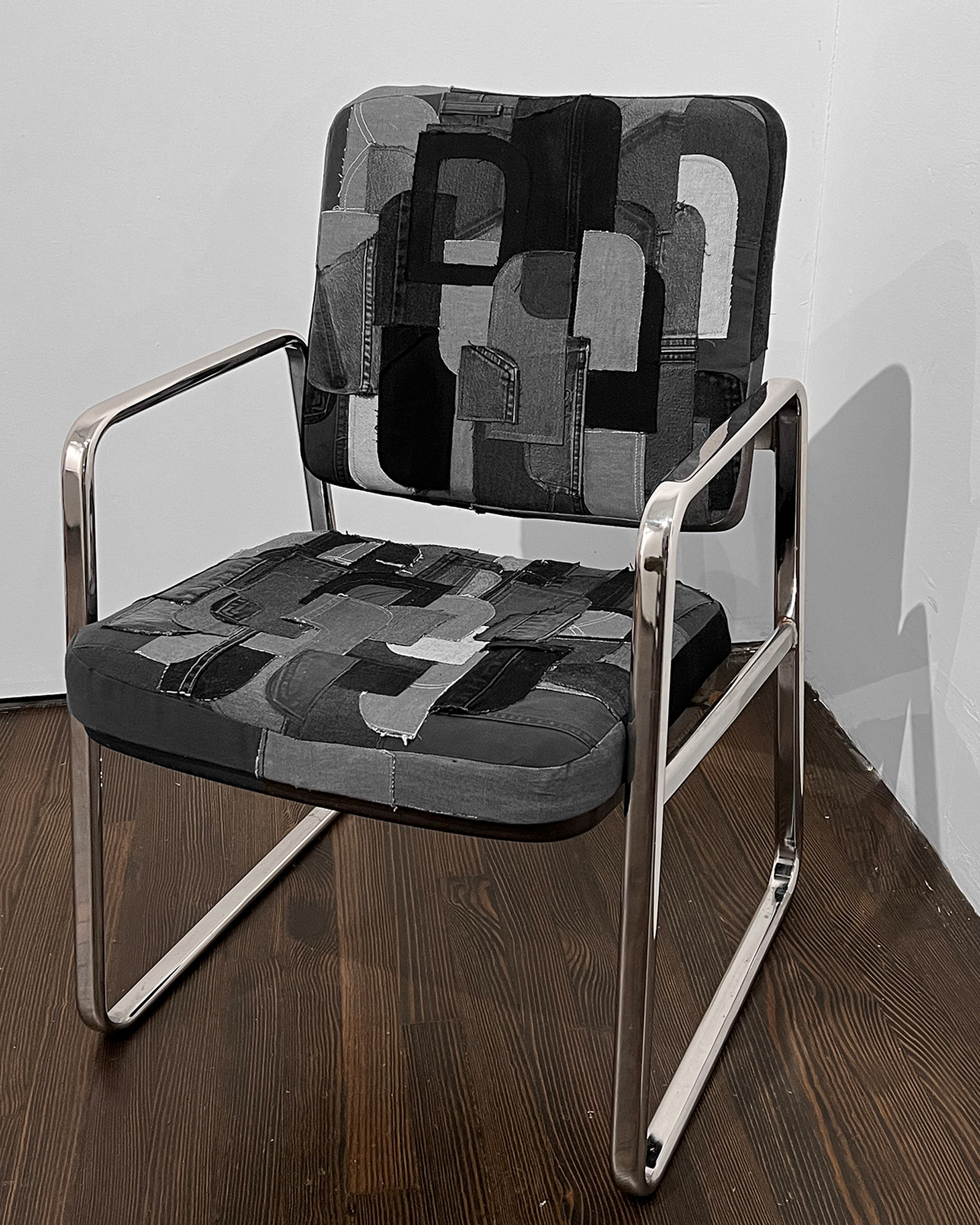 Half Arc Collage Chair