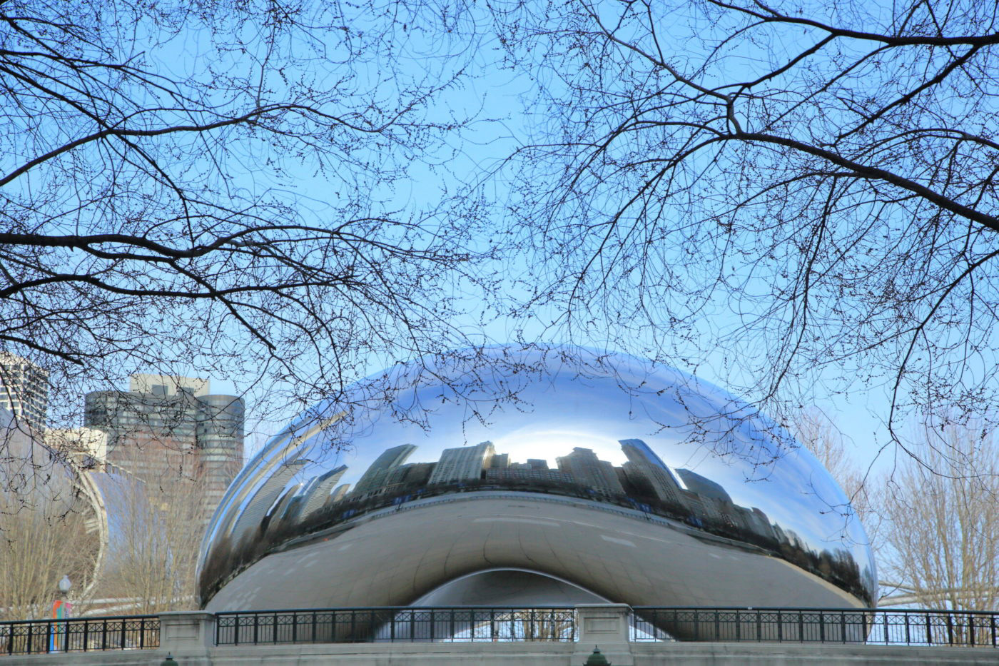 photo of 'The Bean' chicago links to ART PHOTO BOUTIQUE section