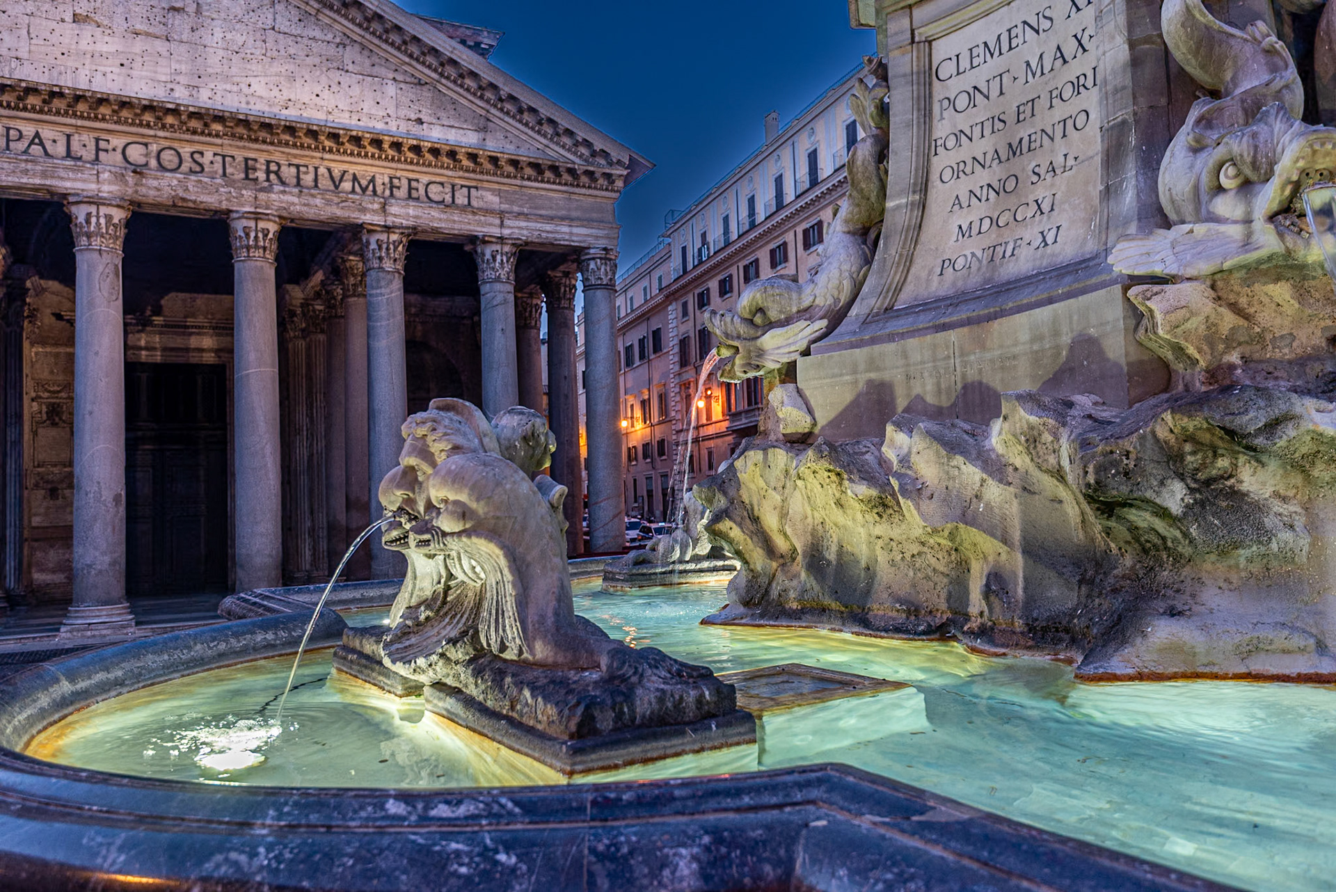 The Pantheon/Piazza della Rotunda