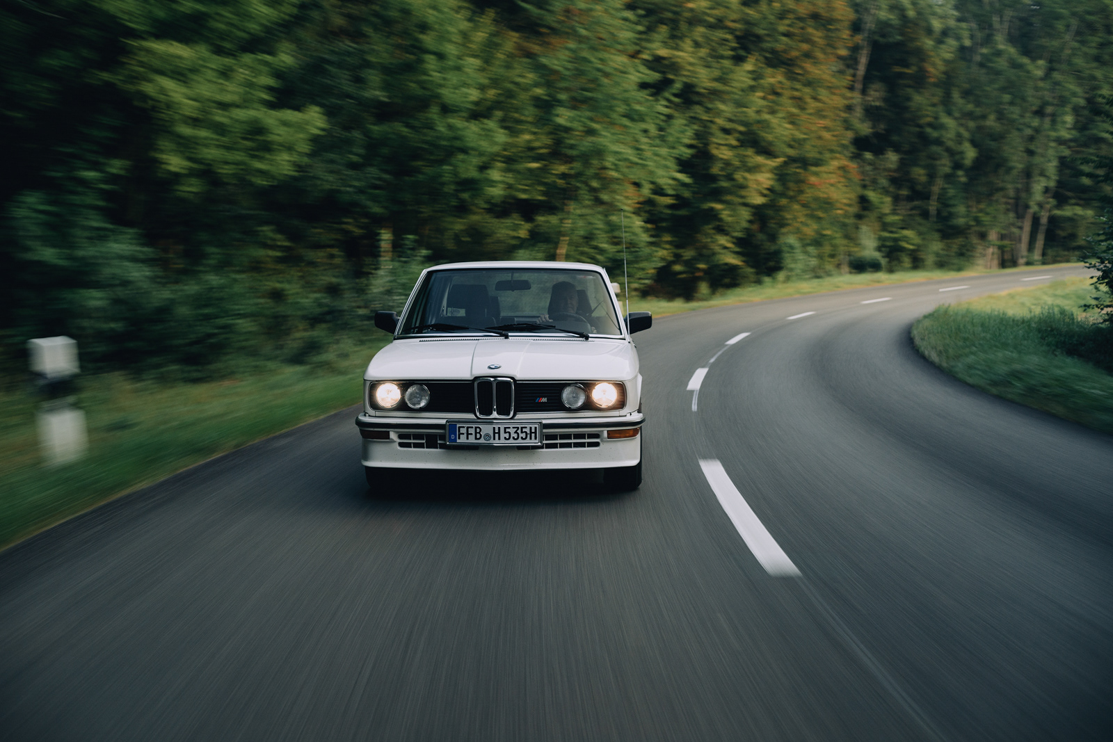 BMW E12 535i fotografiert von Fotograf Lukas Müller in Puchheim bei München