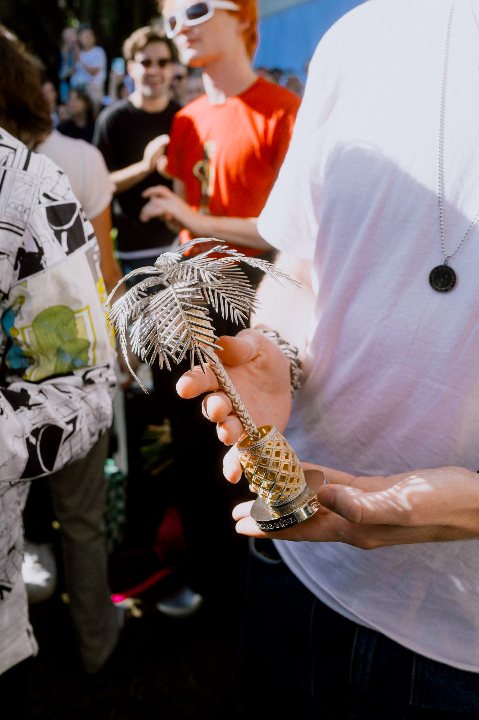 At the 39th Festival d’Hyères, Mercedes-Benz celebrated its commitment to innovative and responsible luxury and design. This year’s festival marked the 4th edition of the Mercedes-Benz Sustainability Mentorship, an initiative created to foster the next generation of fashion talent. Photographer: Lukas Müller