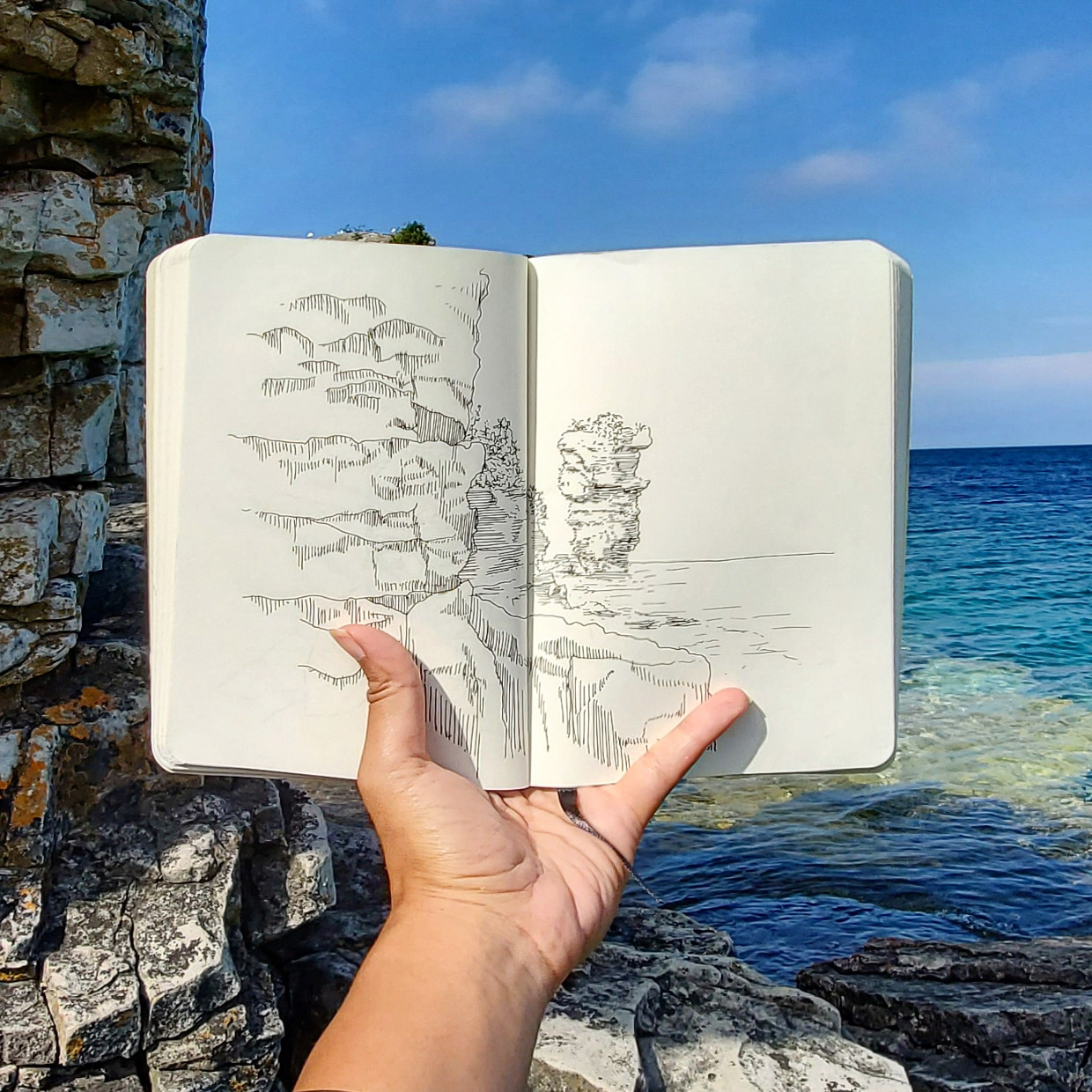 Travel Sketchbook - Tobermory, Flower Pot Island
