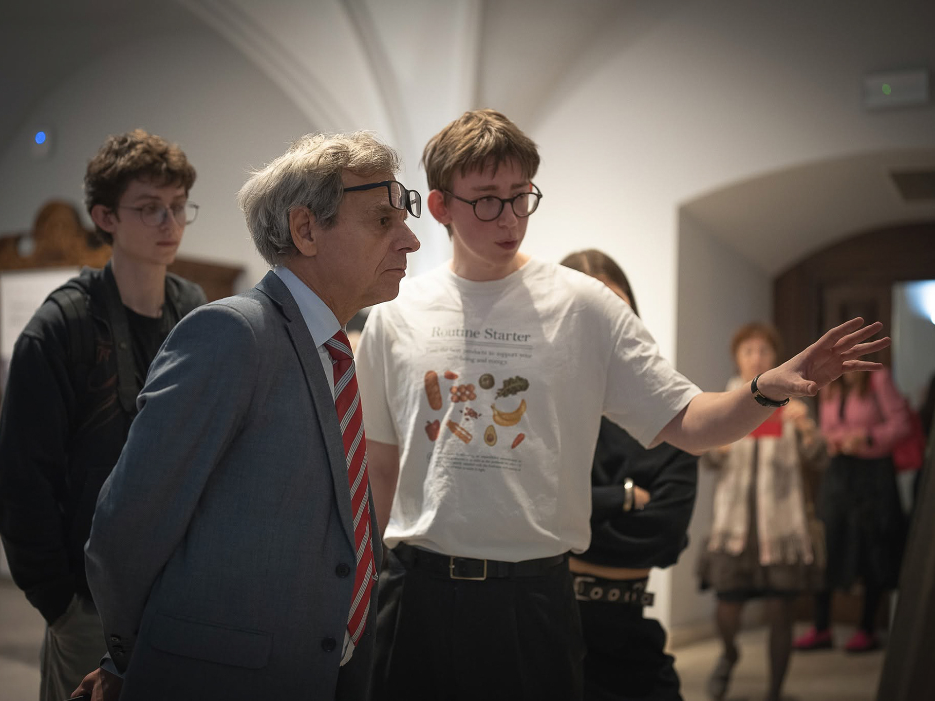 źródło: https://www.facebook.com/FundacjaZakladyKornickie/posts/z-przyjemno%C5%9Bci%C4%85-informujemy-%C5%BCe-w-konkursie-malarskim-echa-przesz%C5%82o%C5%9Bci-wizje-przy/1152002797031209/