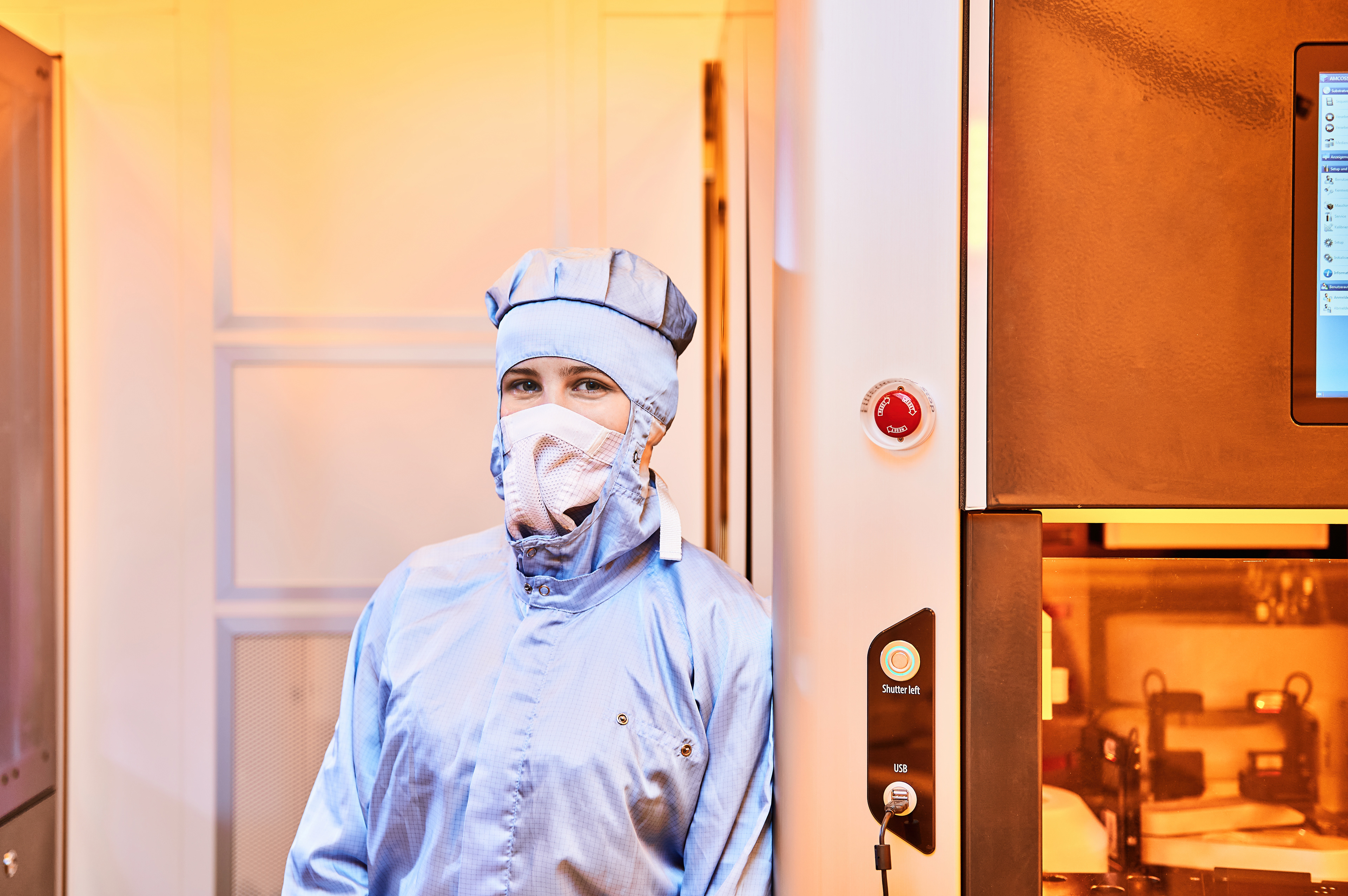 AUSZUBILDENDE MIKROTECHNOLOGIE