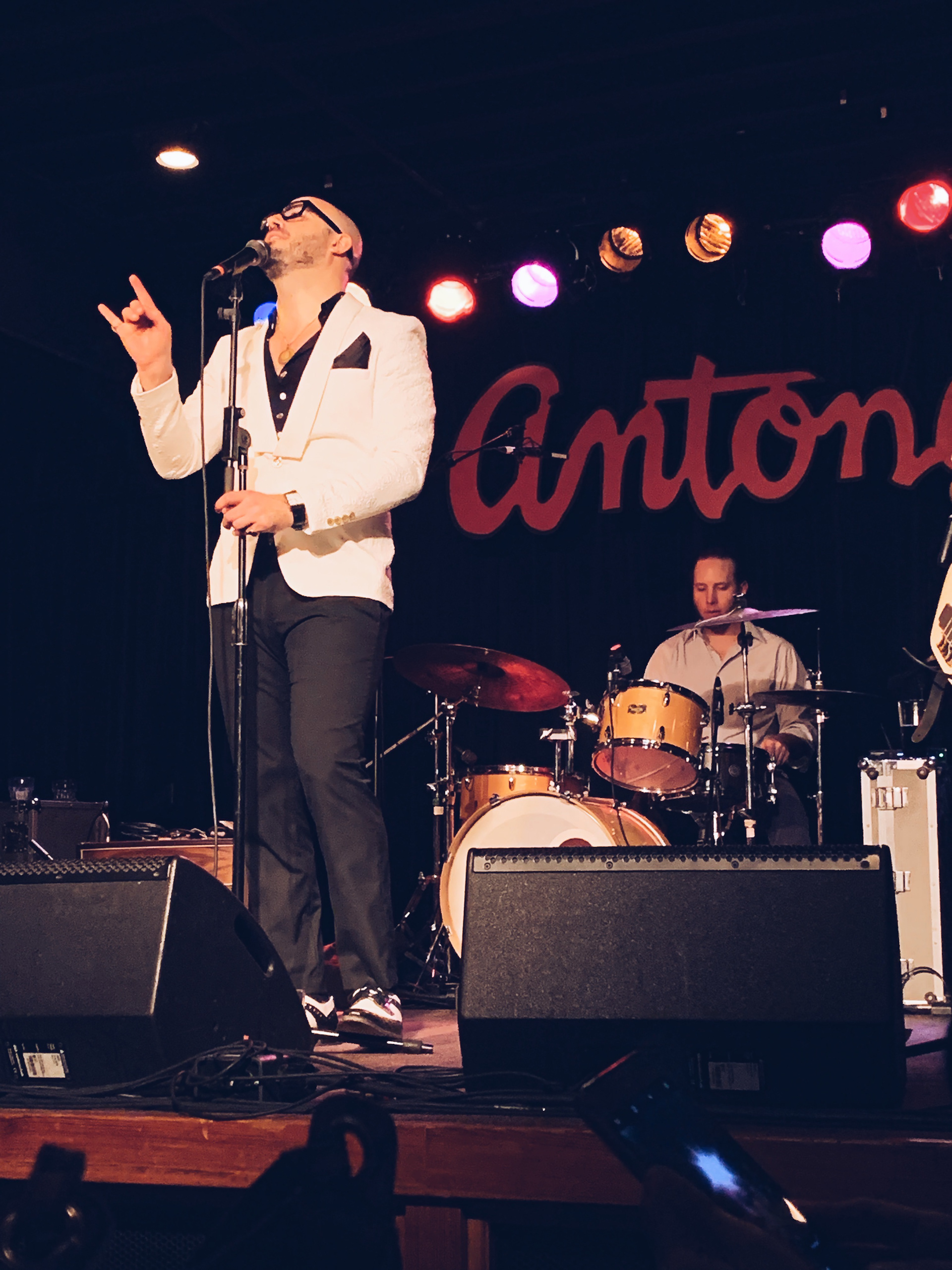 Brian Scartocci, Antones