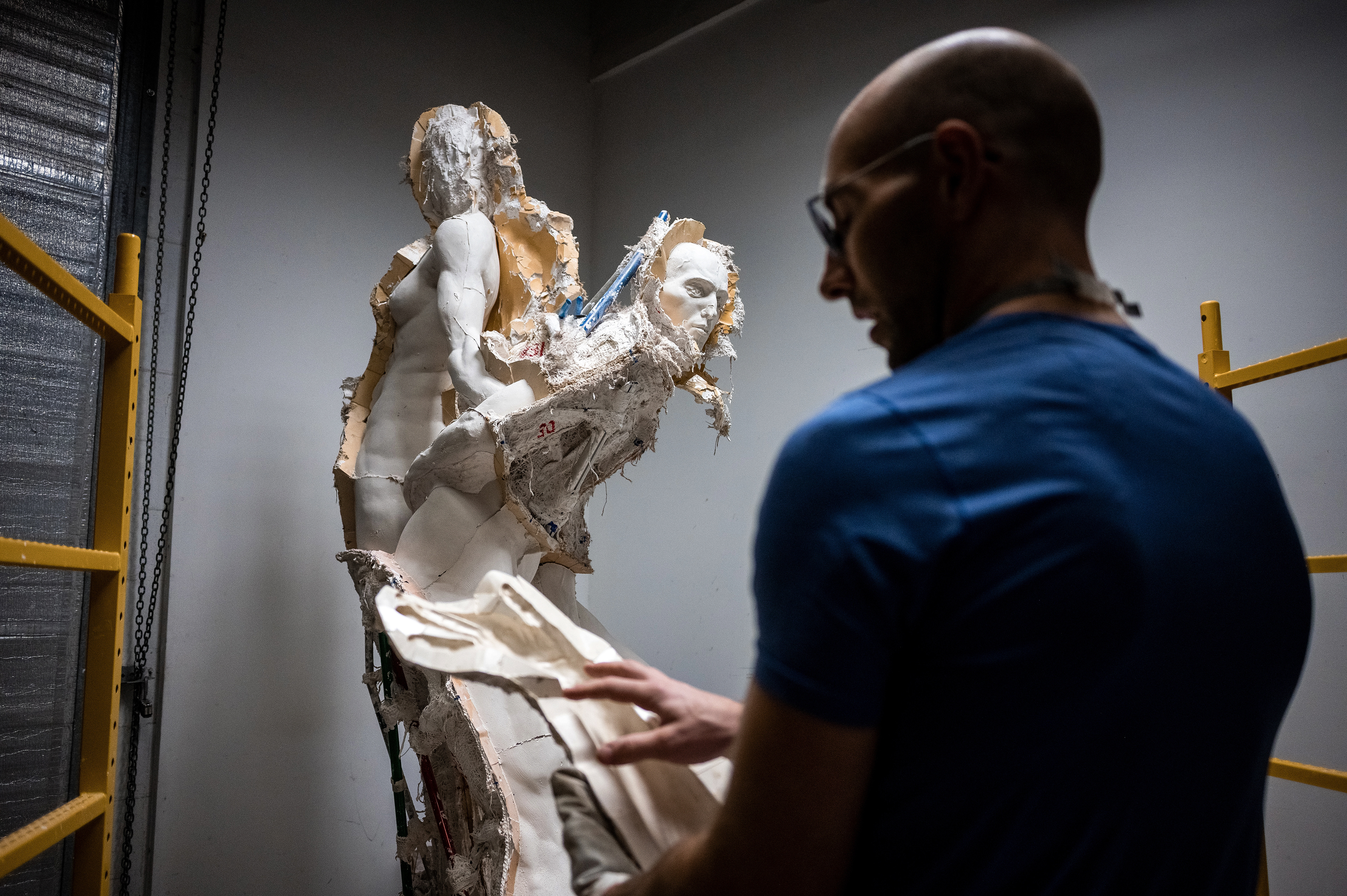 Monumentally-scaled plaster waste mold and plaster casting (photo courtesy Zee Anna Photography)