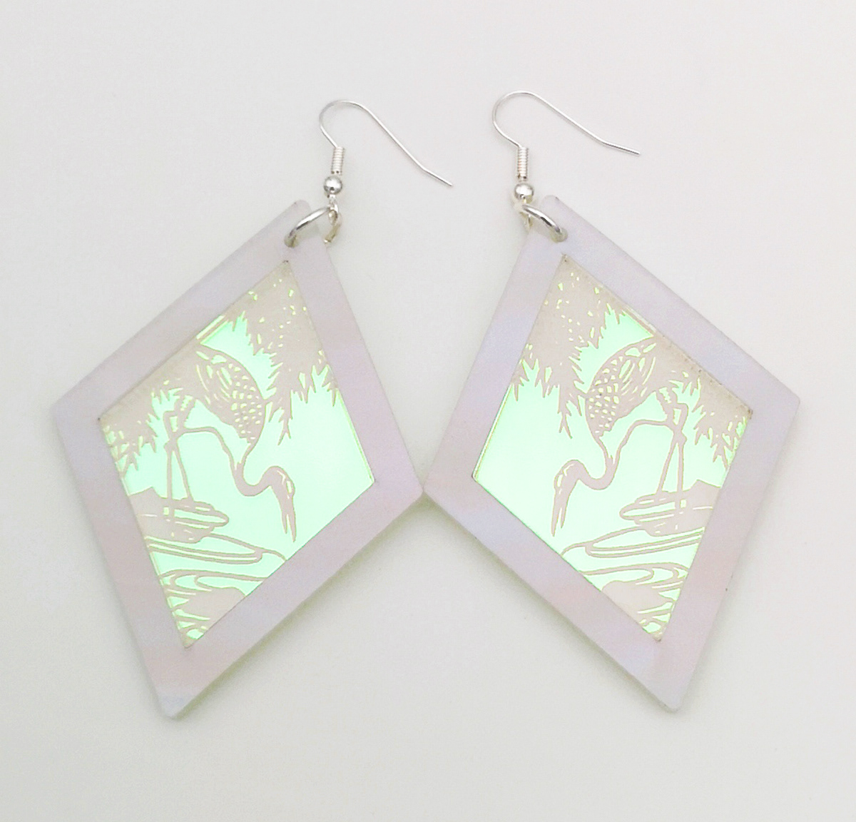 LCE115  £6.95 irridescent