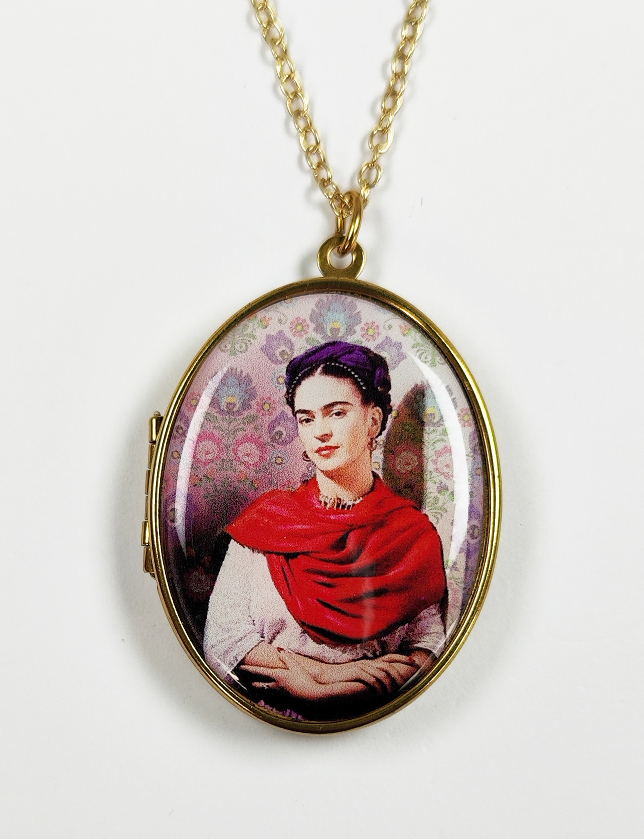 FLI  £5.95 Locket 76cm Chain