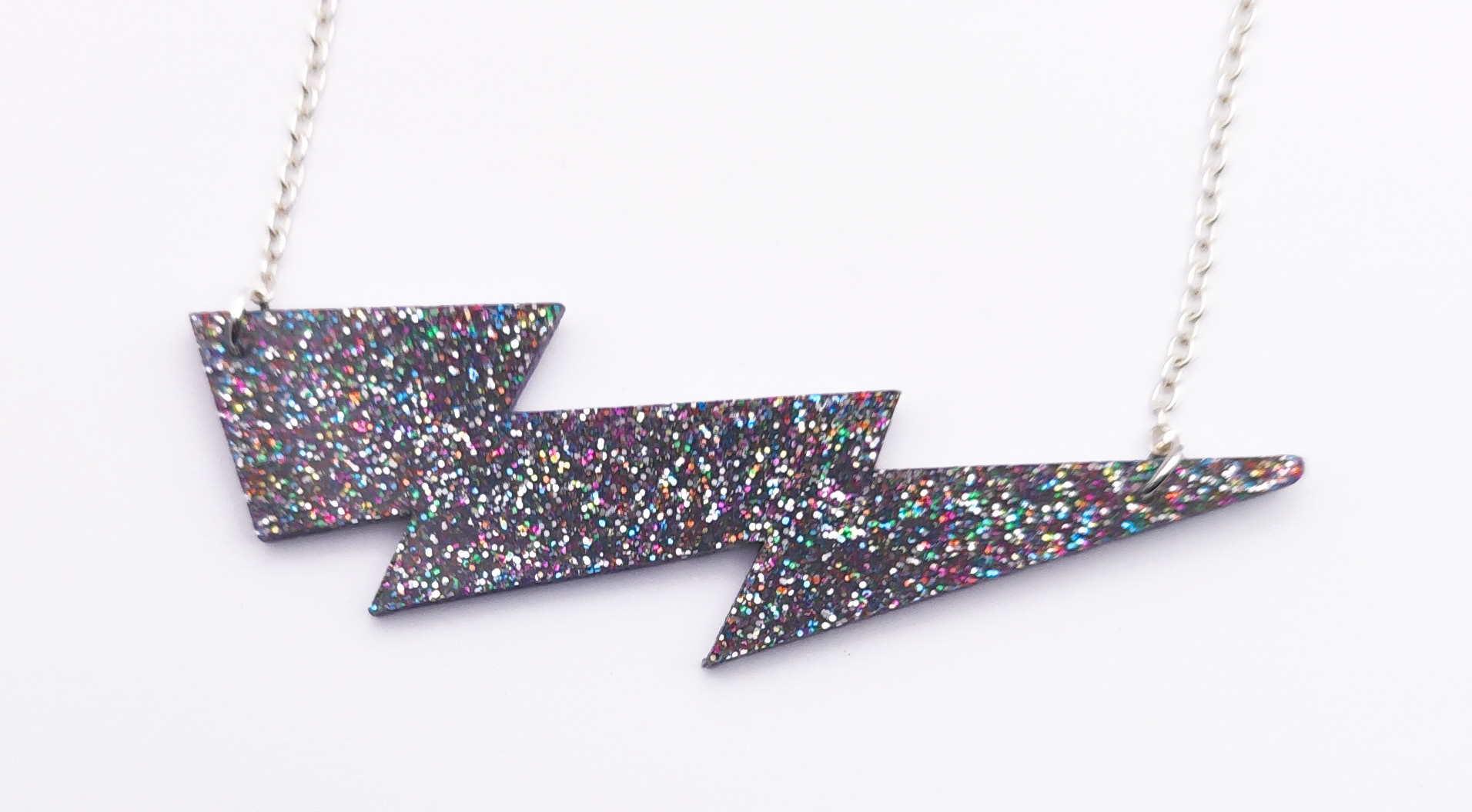 LCN110  £3.95 Black Holo