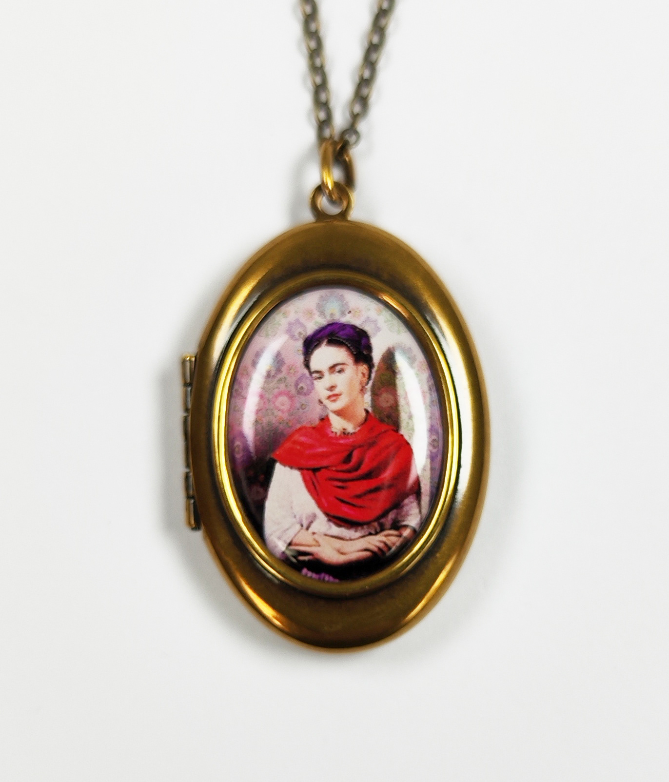 FL4  £5.95 Locket 46cm Chain