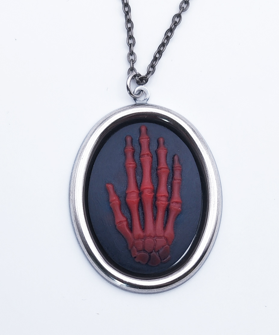 SCP6  £3.95 Cameo 40x30mm