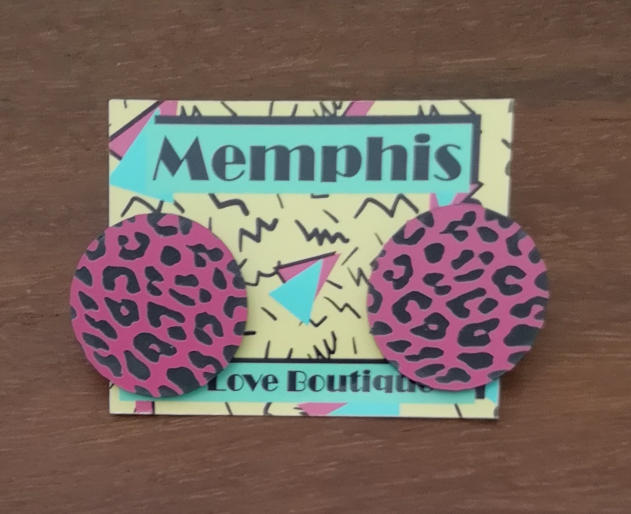 Leopard engraved stud £2.95