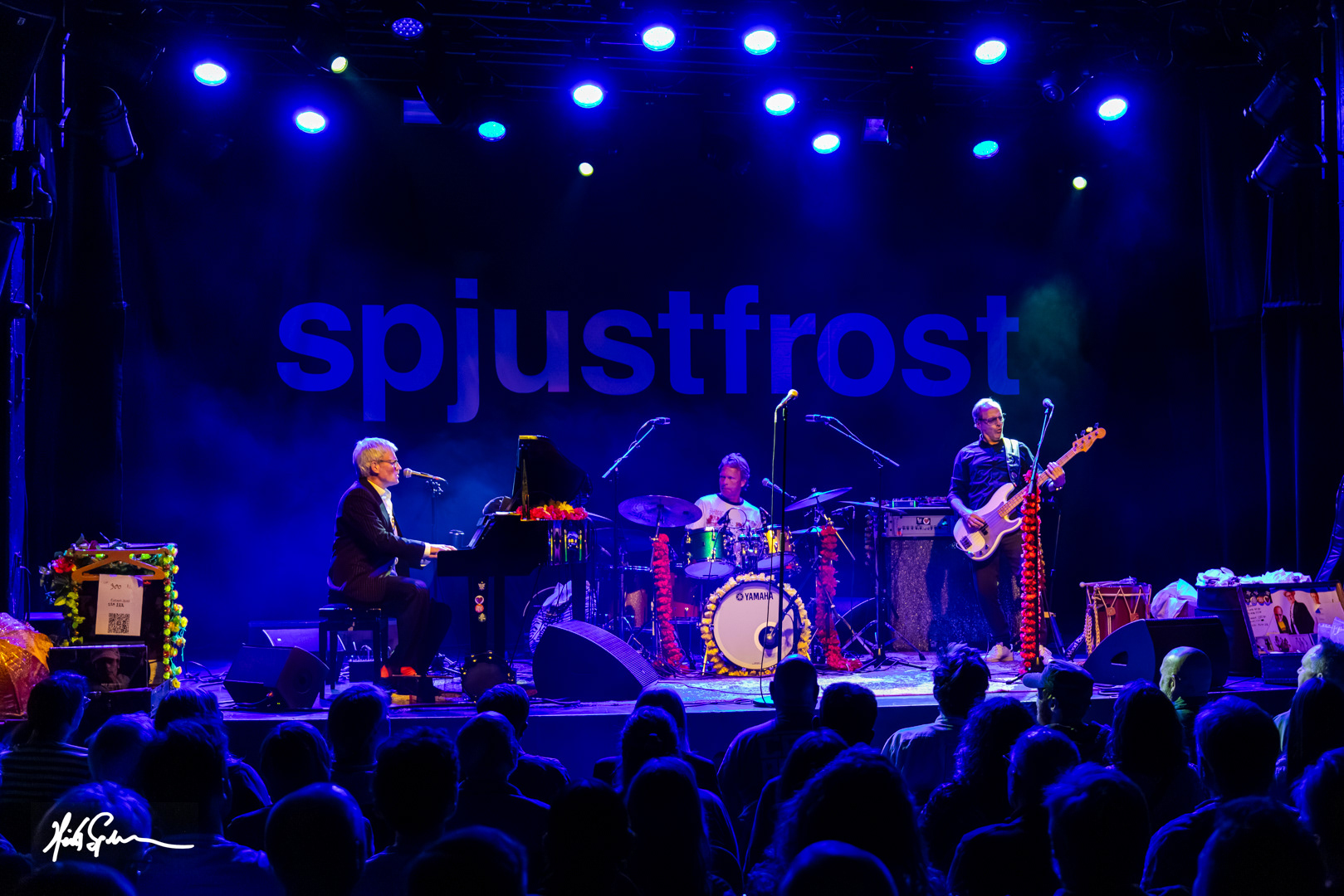 SPJUSTFROST