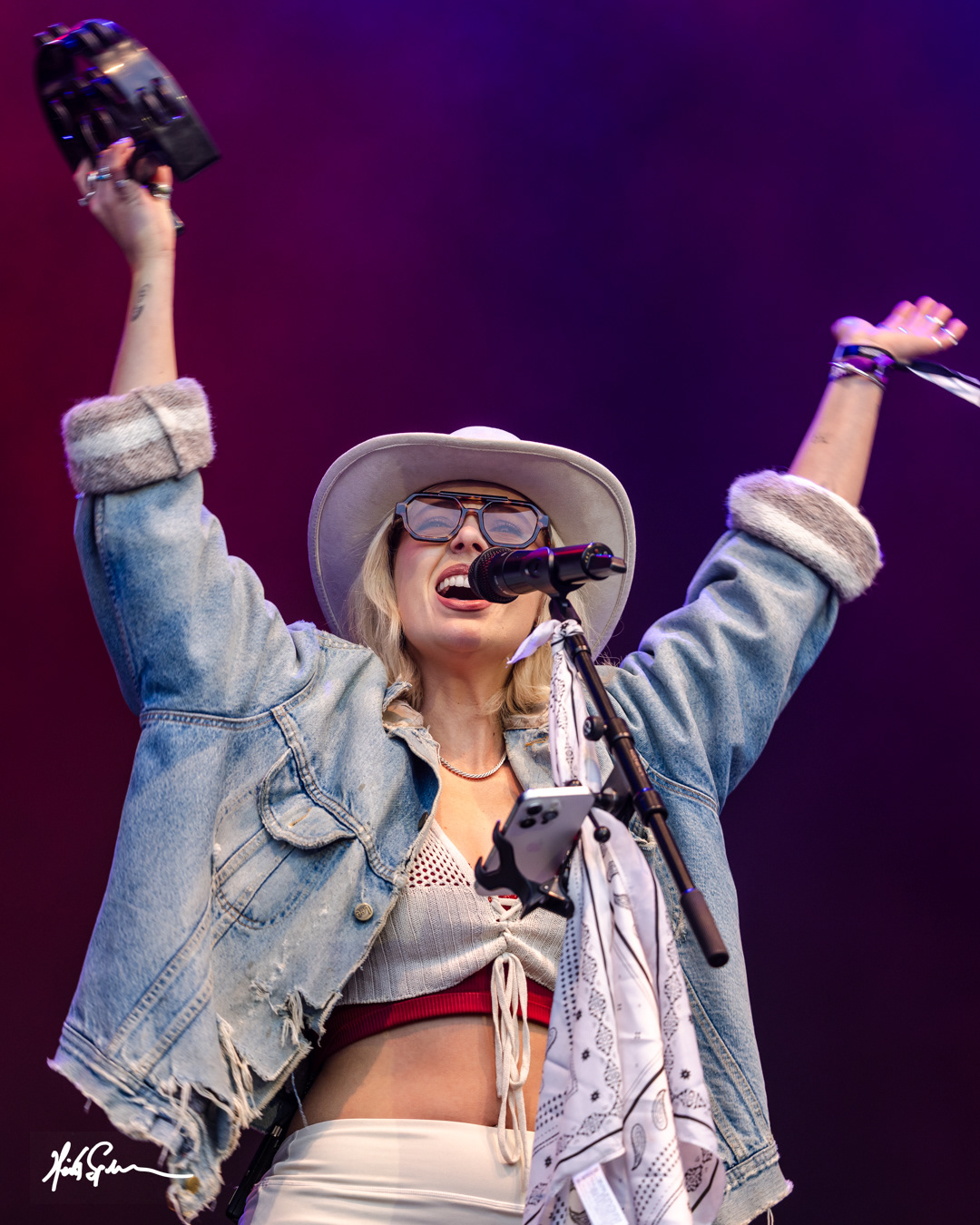 Country Roads – The Sounds of Nashville