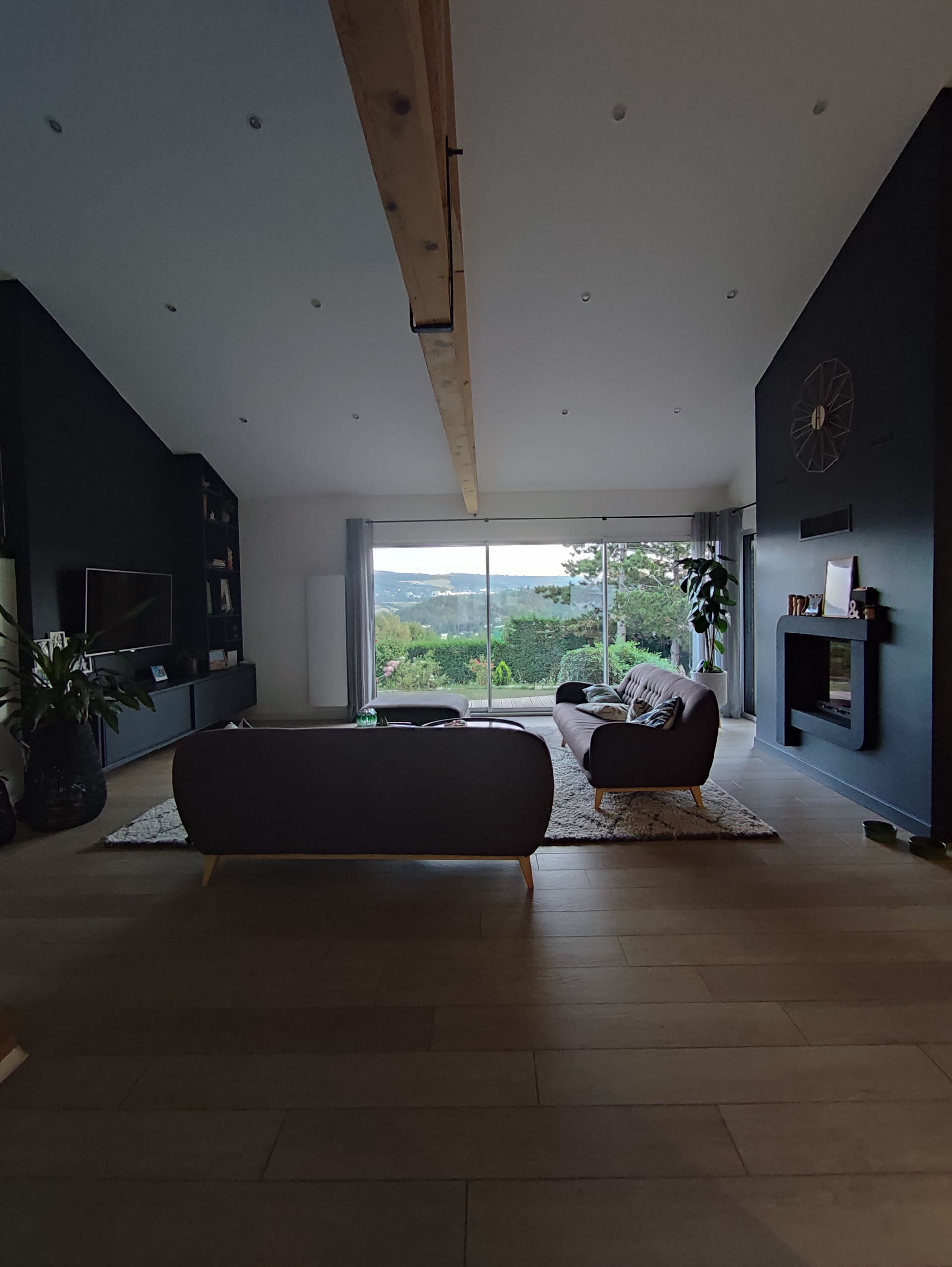 Le salon était froid