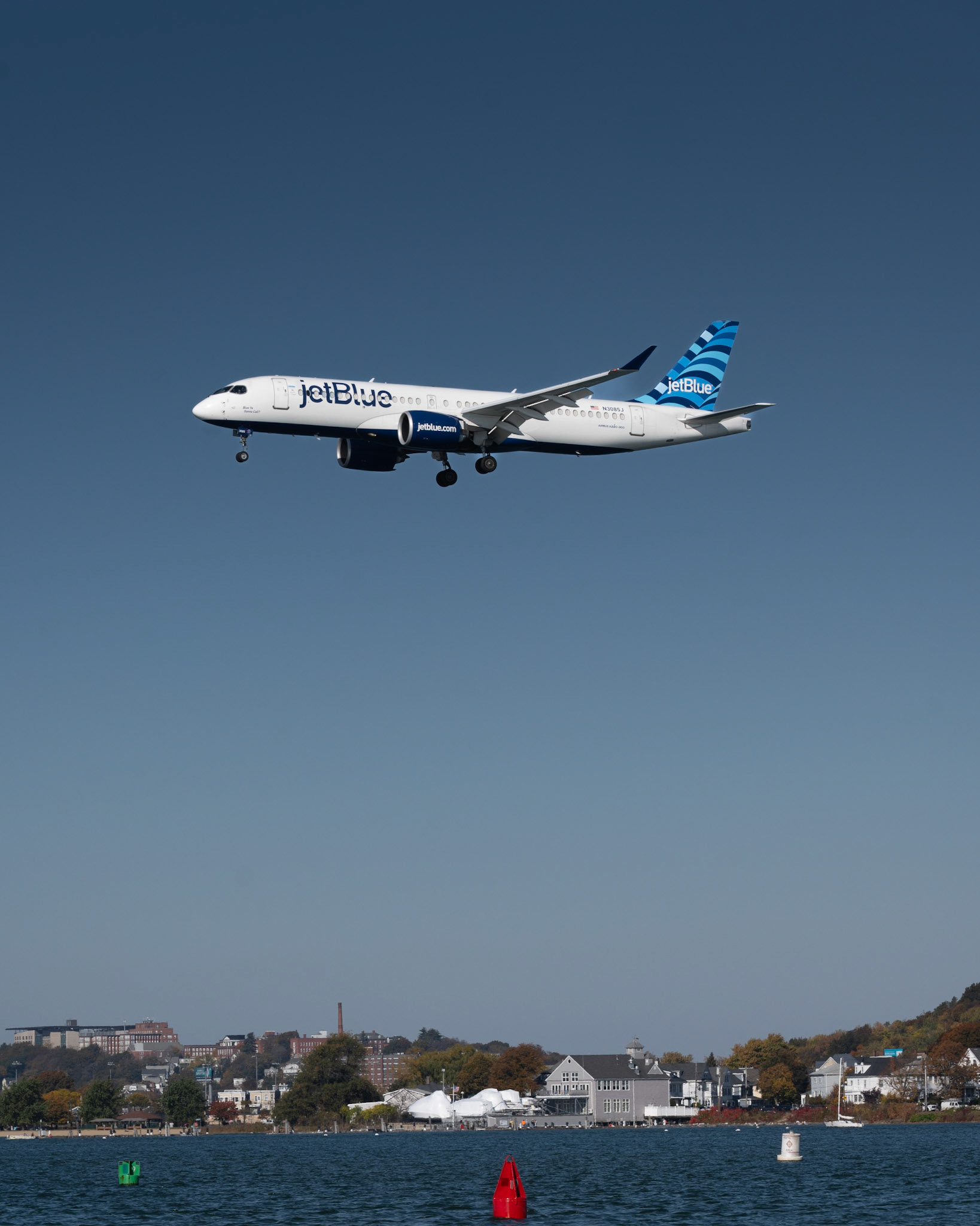 JetBlue A220 - Boston MA