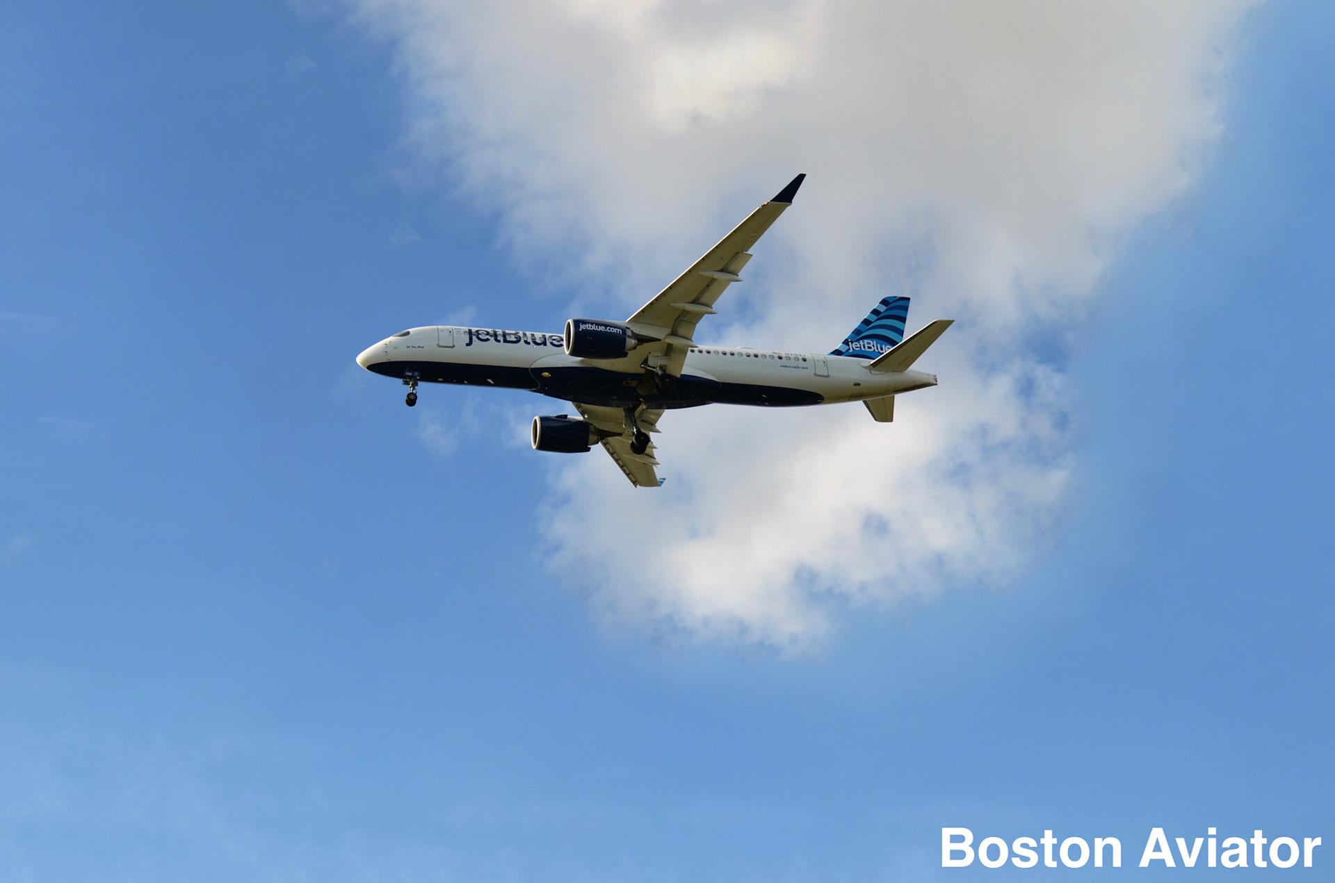 jetBlue A220 - Boston MA